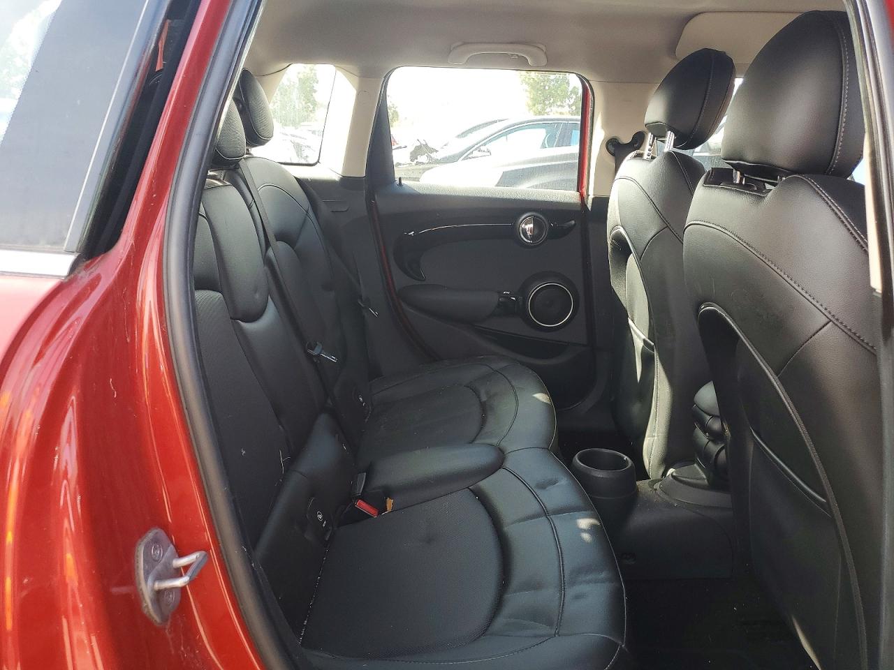 2015 Mini Cooper S Red vin: WMWXU3C56F2B57041