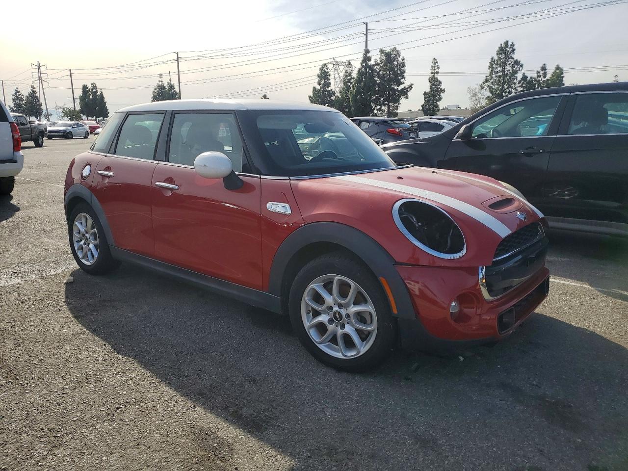 2015 Mini Cooper S Red vin: WMWXU3C56F2B57041