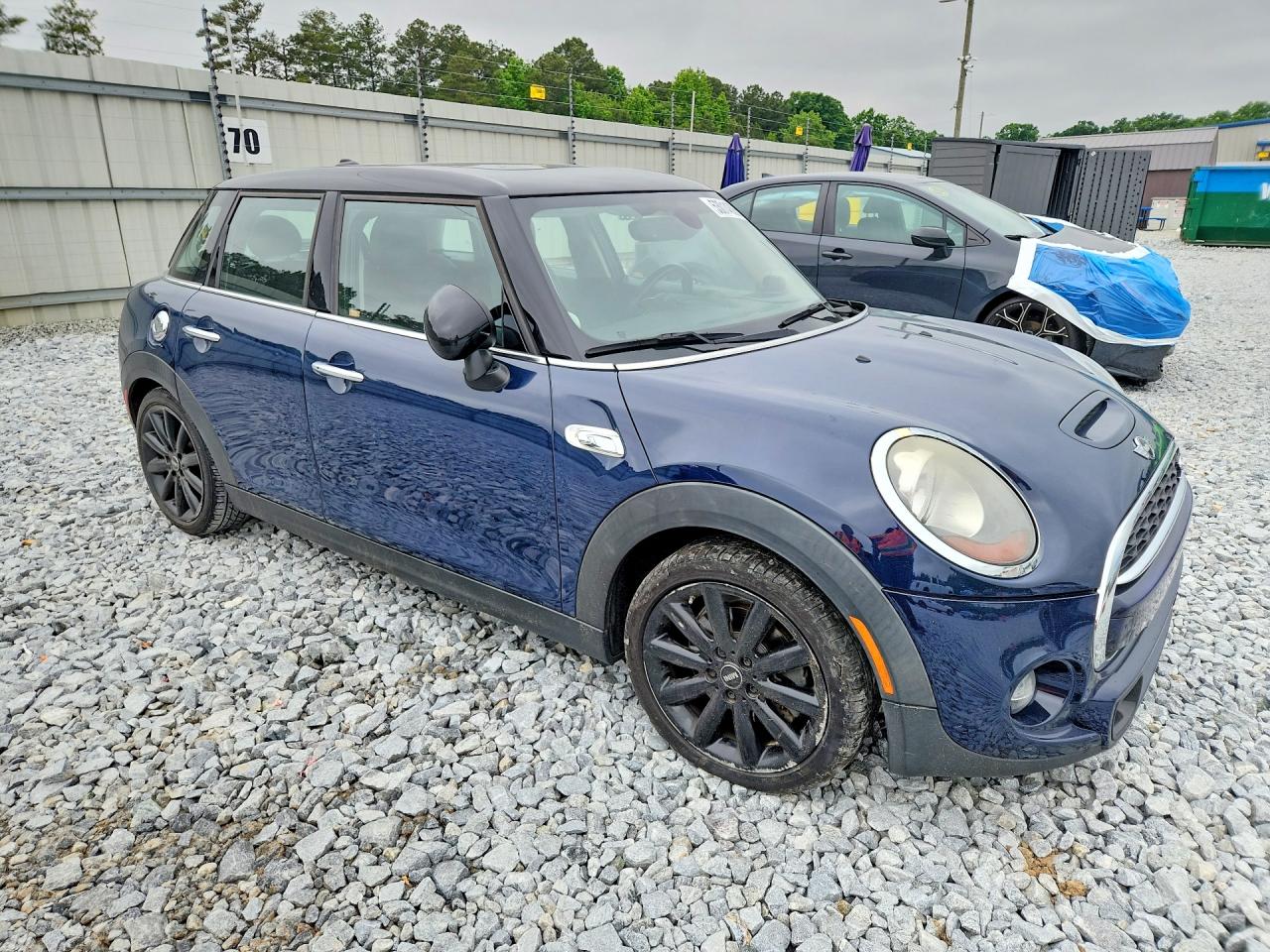 2015 Mini Cooper S Blue vin: WMWXU3C57F2B59560