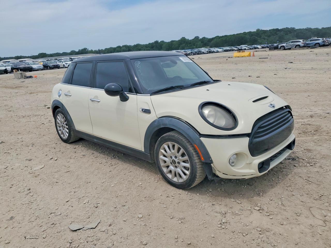 2015 Mini Cooper S Cream vin: WMWXU3C57FT892165