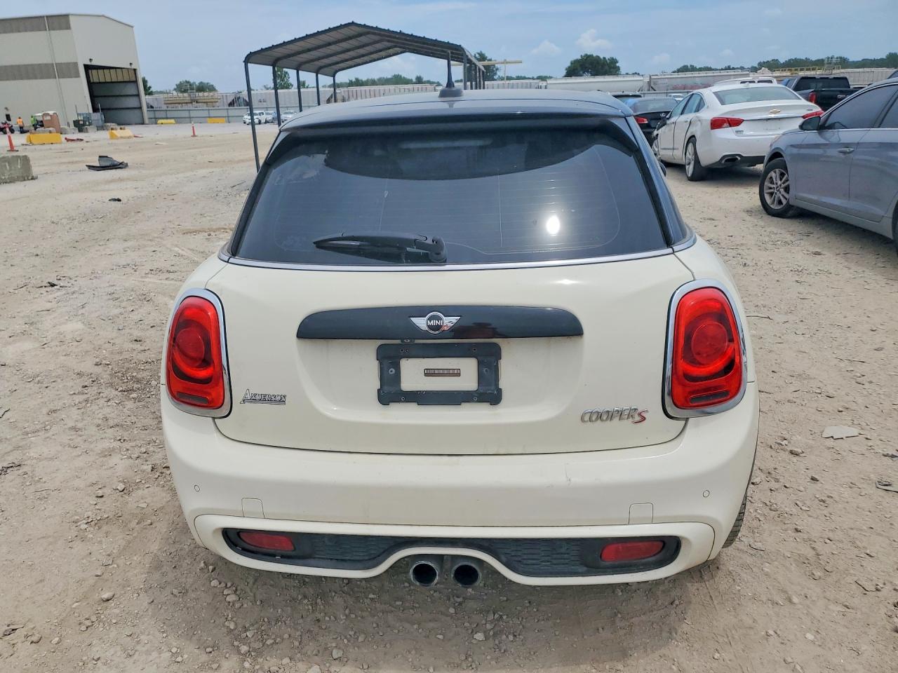 2015 Mini Cooper S Cream vin: WMWXU3C57FT892165