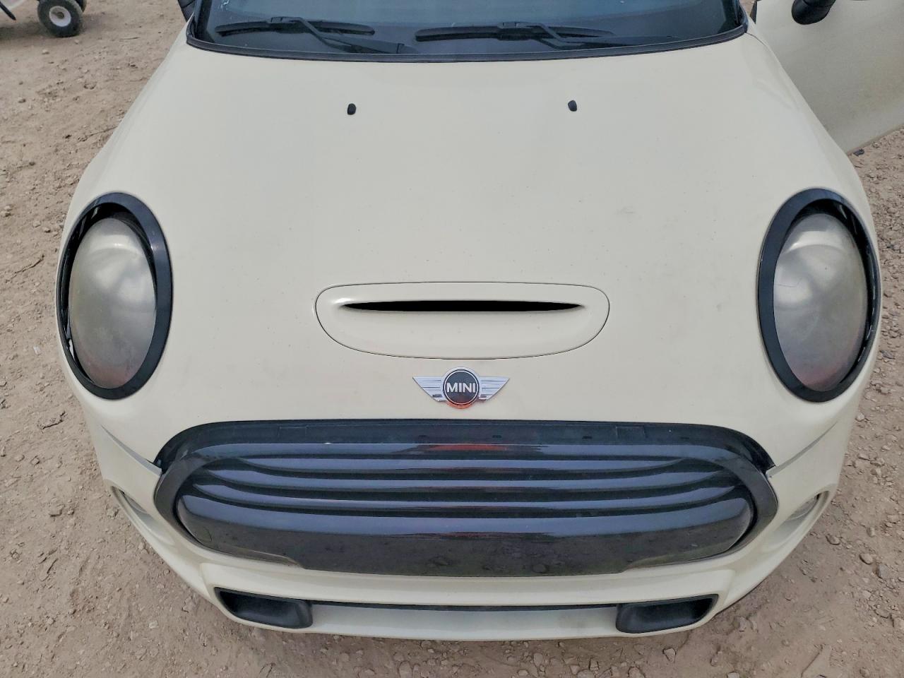 2015 Mini Cooper S Cream vin: WMWXU3C57FT892165