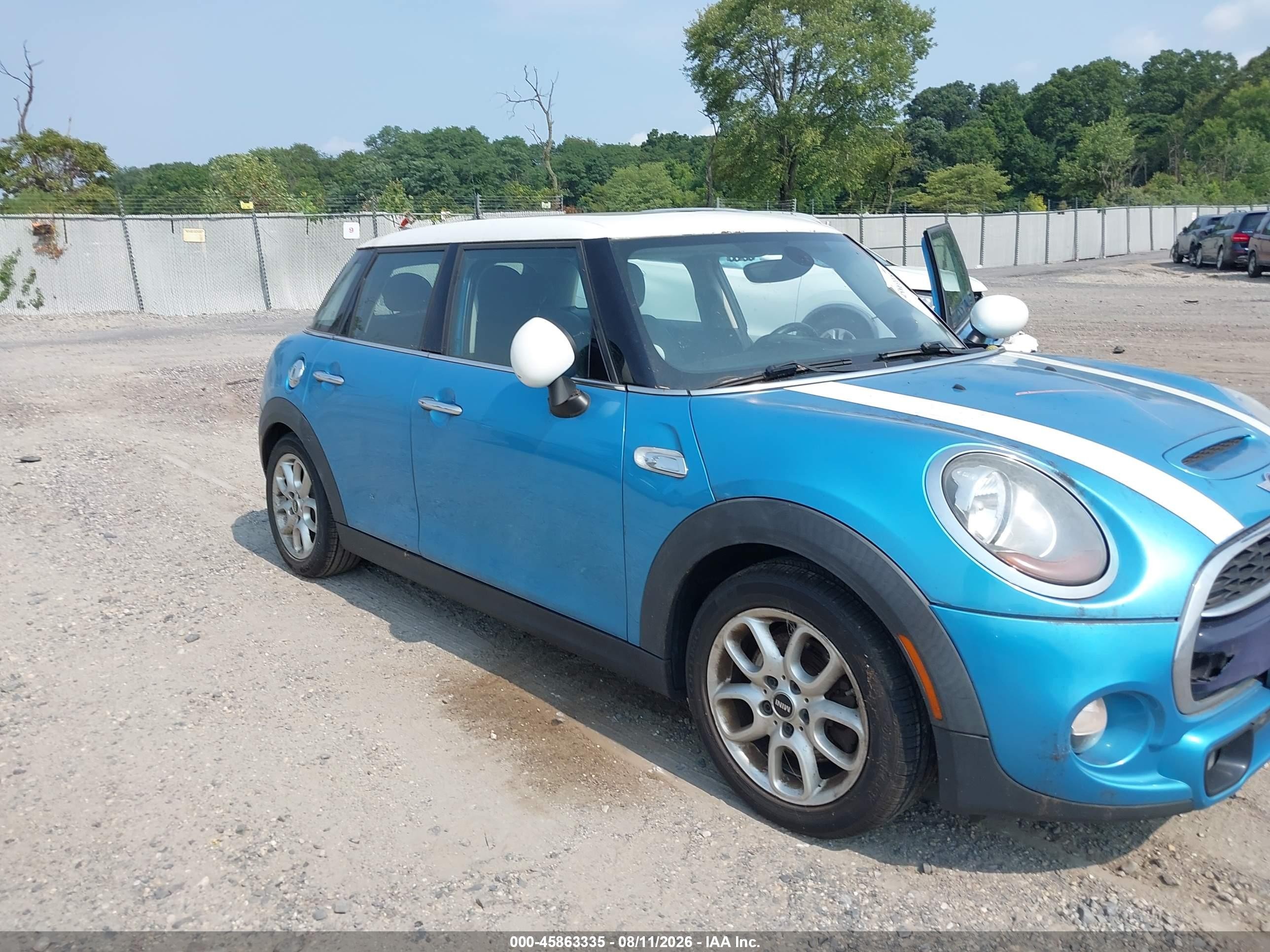 2015 Mini Hardtop Cooper S Blue vin: WMWXU3C57FT892215