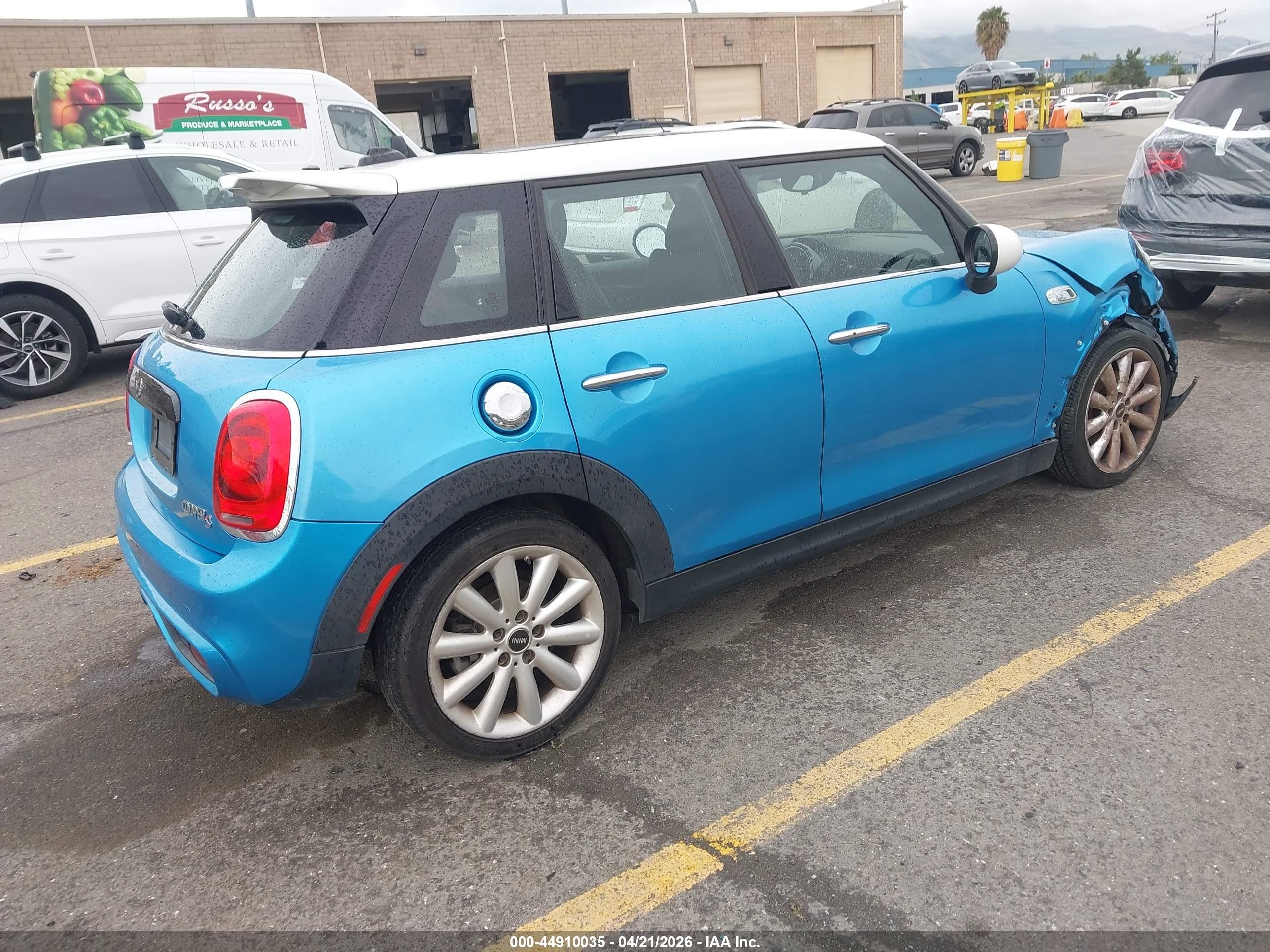 2015 Mini Hardtop Cooper S Blue vin: WMWXU3C58F2B58661