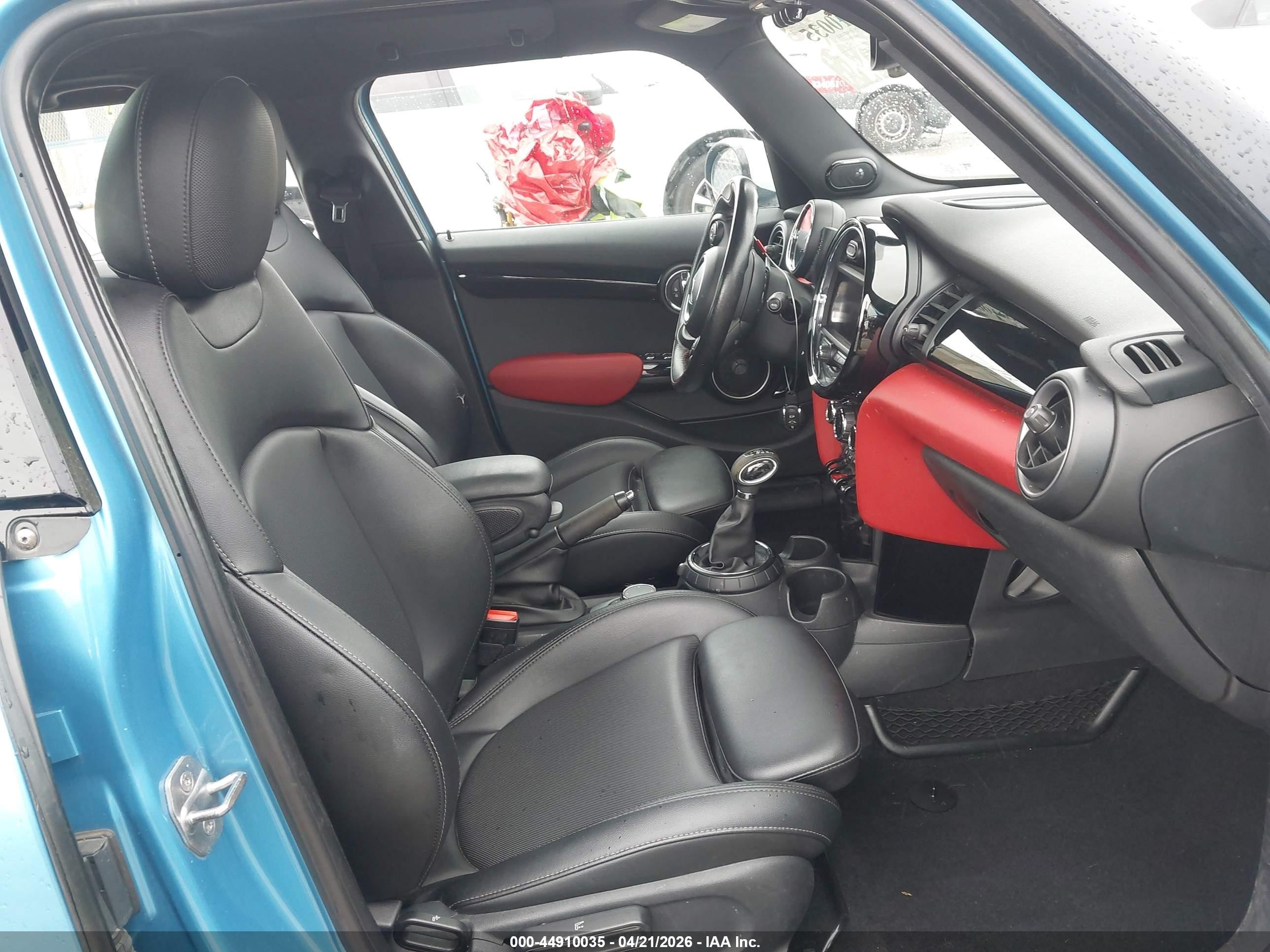 2015 Mini Hardtop Cooper S Blue vin: WMWXU3C58F2B58661