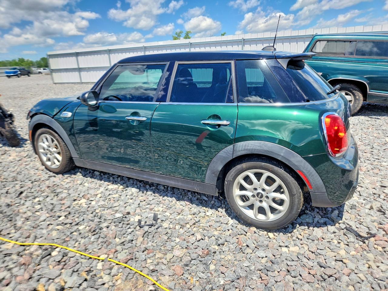 2015 Mini Cooper S Зеленый vin: WMWXU3C59F2B59284