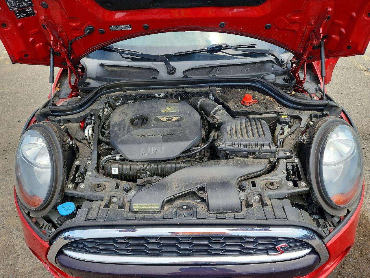 2015 Mini Cooper S Red vin: WMWXU3C59F2B59401