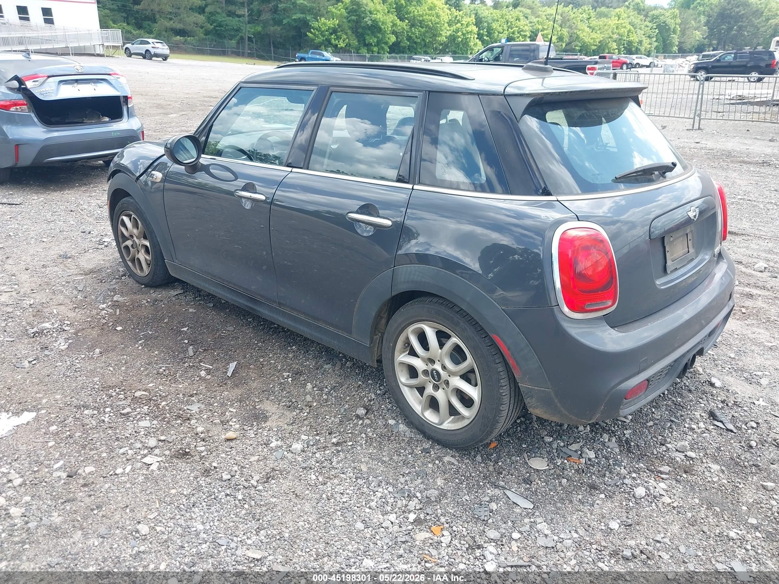 2015 Mini Hardtop Cooper S Серый vin: WMWXU3C59F2B62430