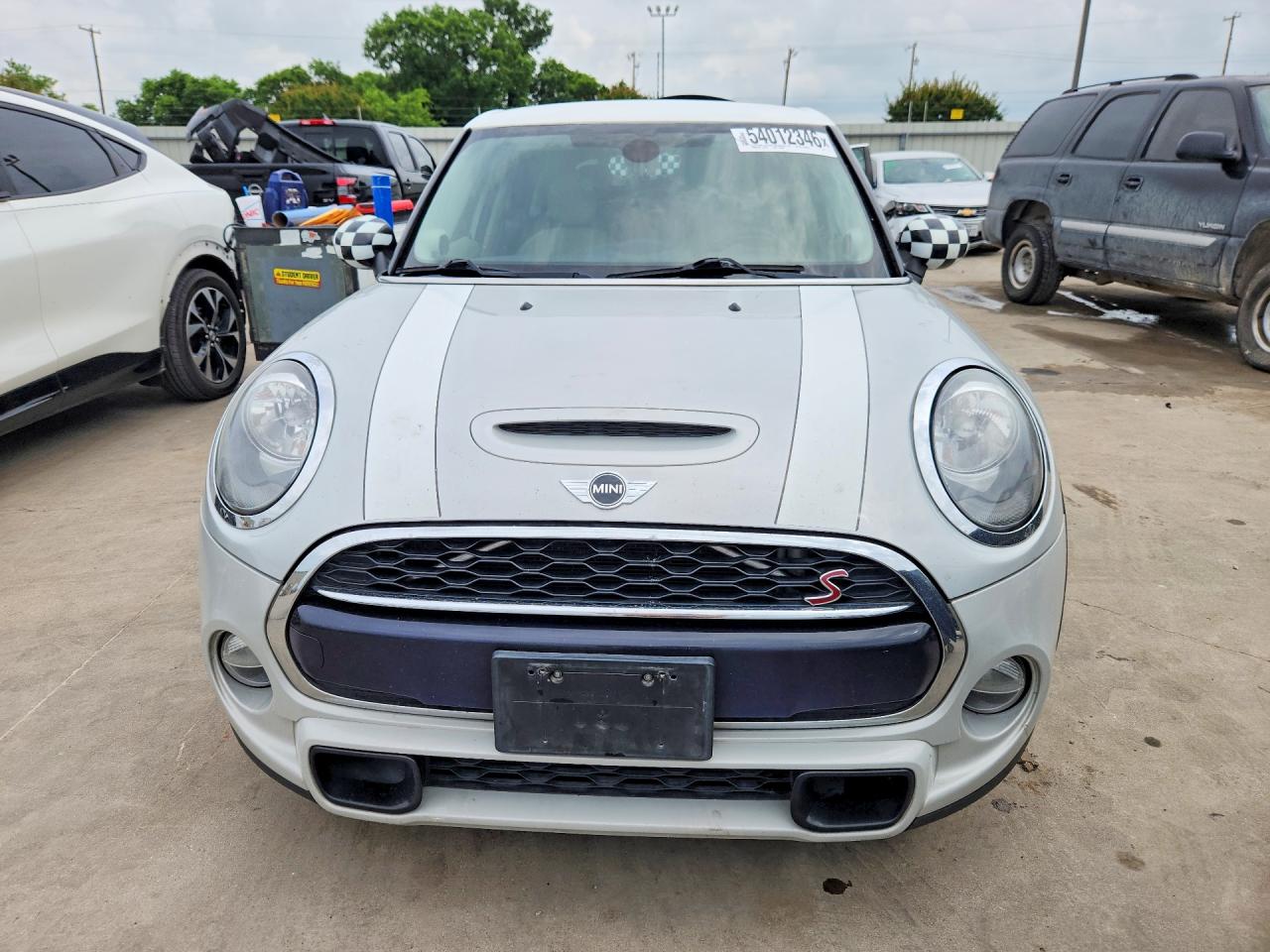 2015 Mini Cooper S Two Tone vin: WMWXU3C59F2B66560