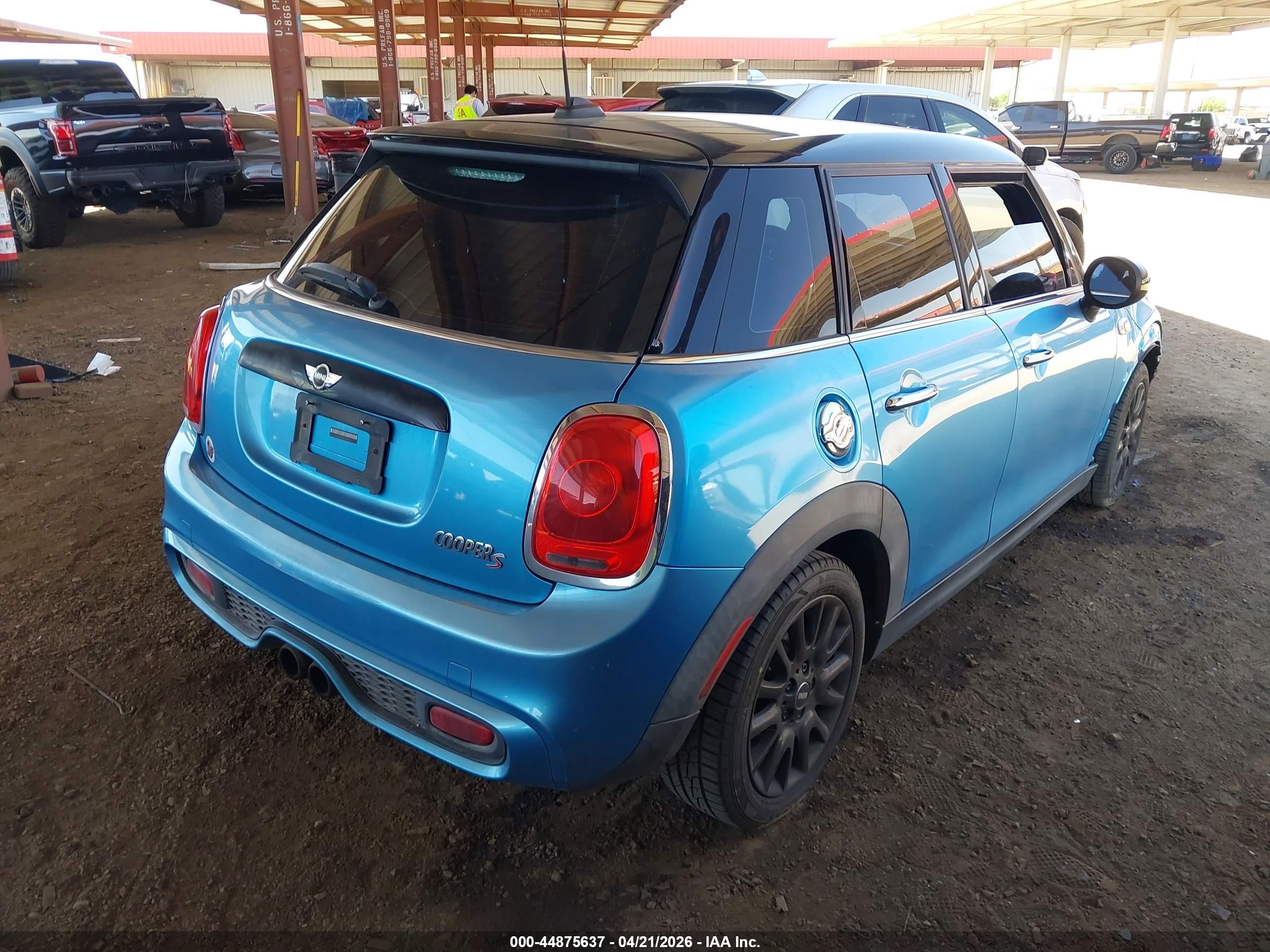2015 Mini Hardtop Cooper S Синий vin: WMWXU3C59FT892362