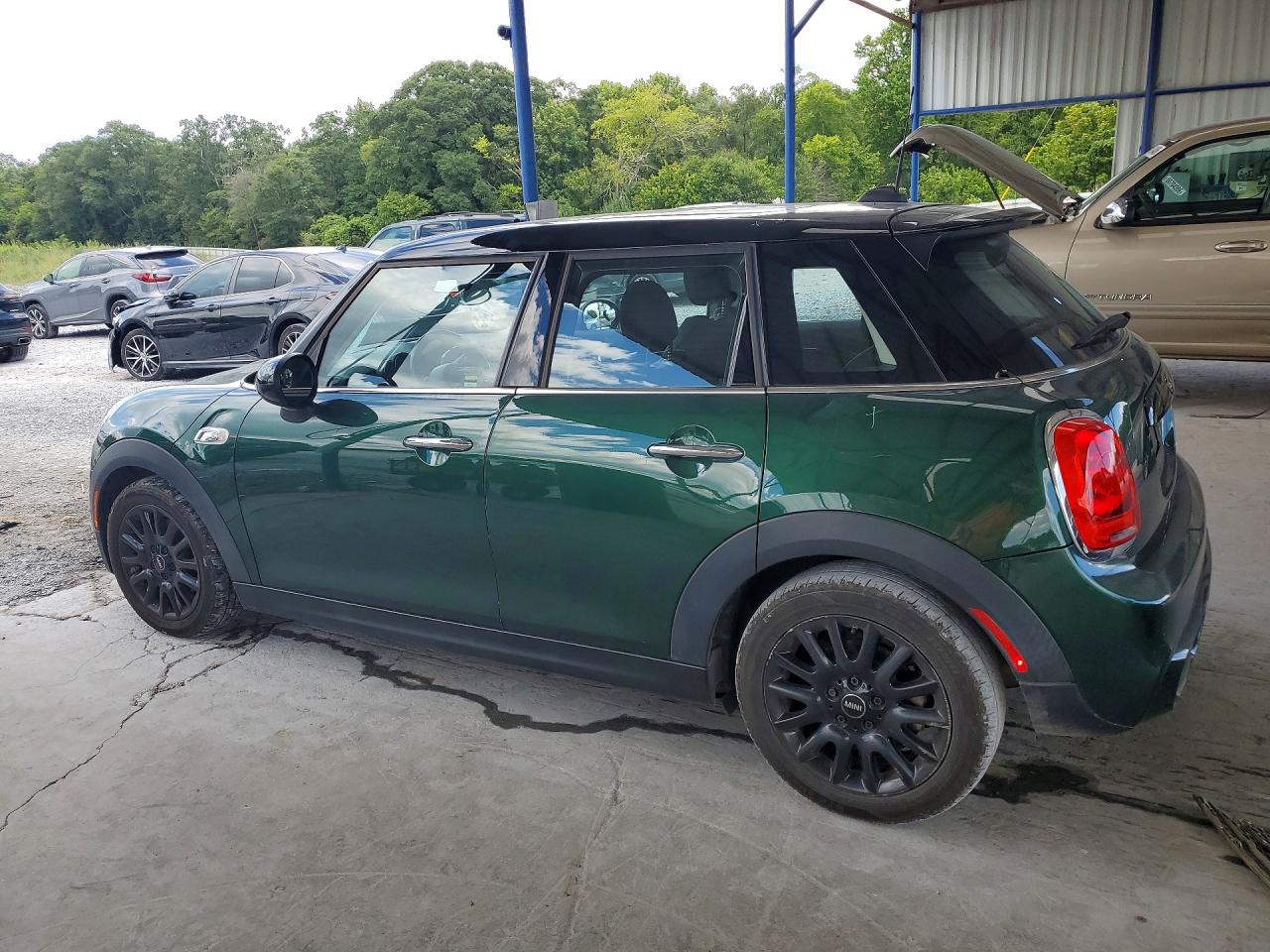2018 Mini Cooper S Green vin: WMWXU3C5XJ2F51358