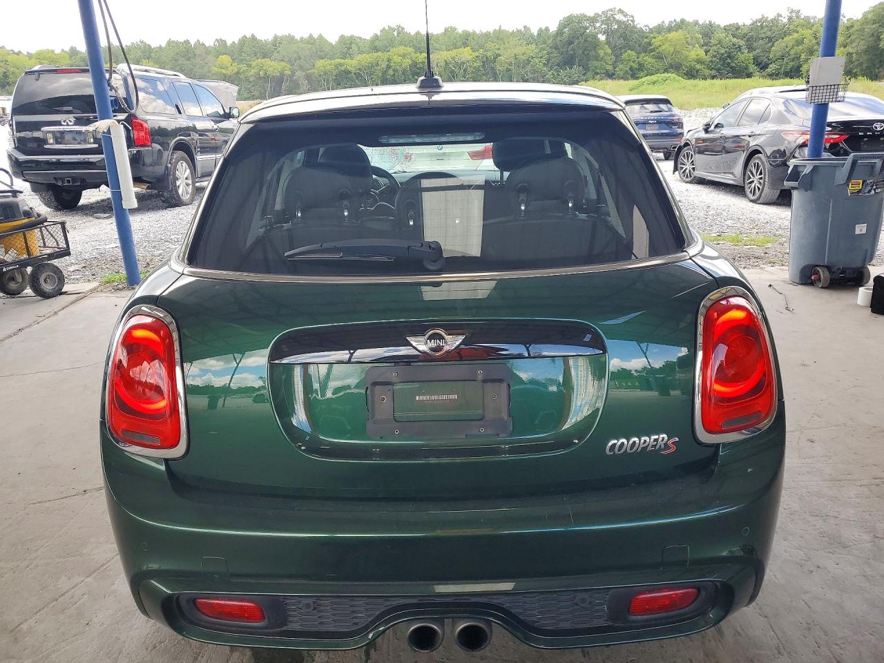 2018 Mini Cooper S Green vin: WMWXU3C5XJ2F51358