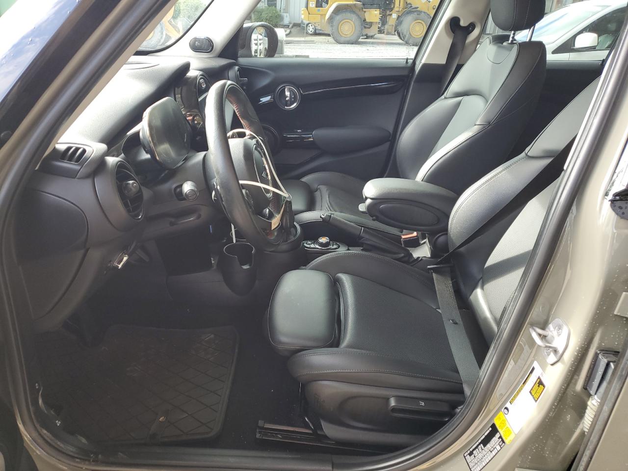 2021 Mini Cooper S Green vin: WMWXU9C01M2M93830