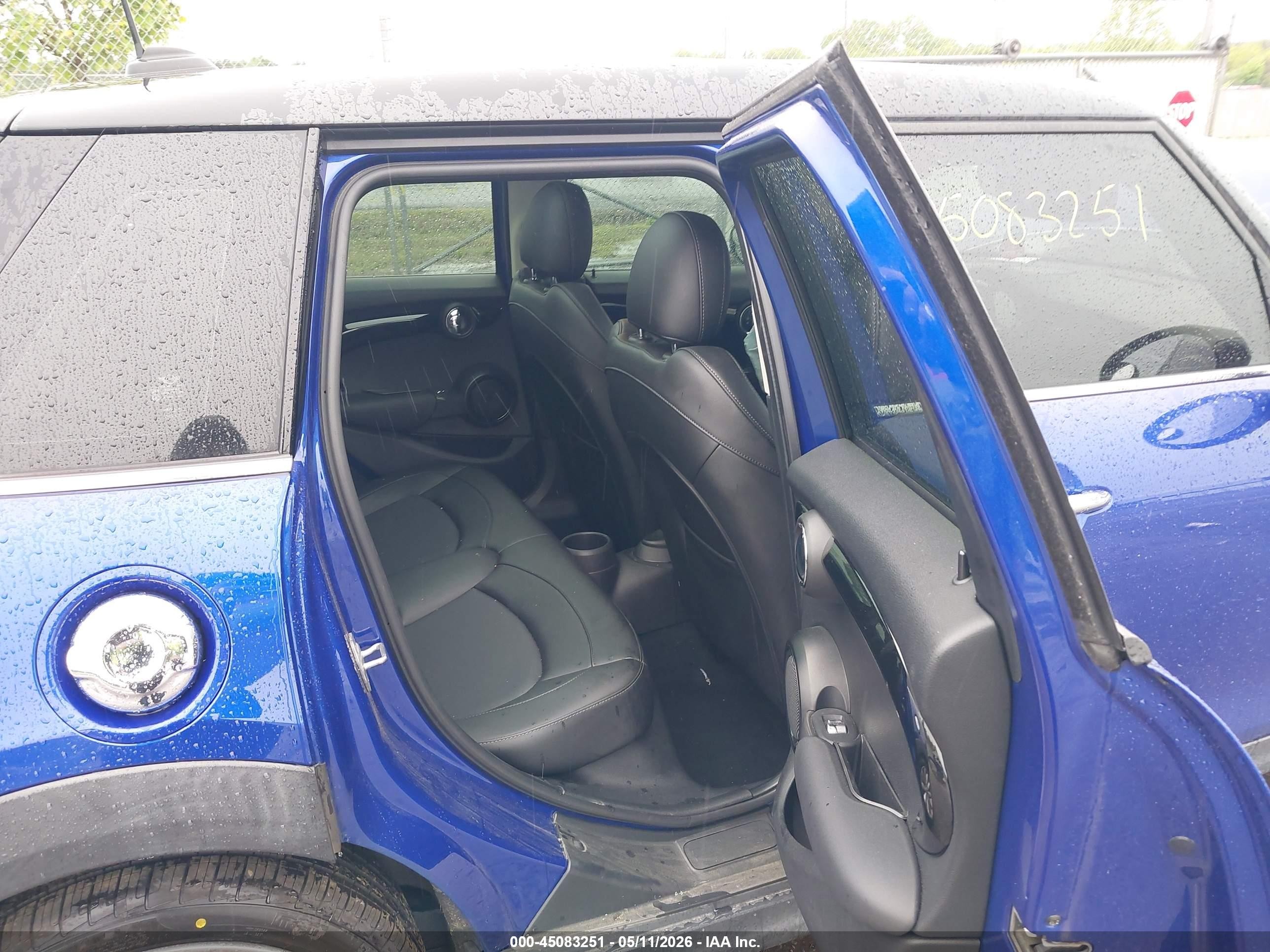 2020 Mini Hardtop Cooper S Blue vin: WMWXU9C07L2L85940