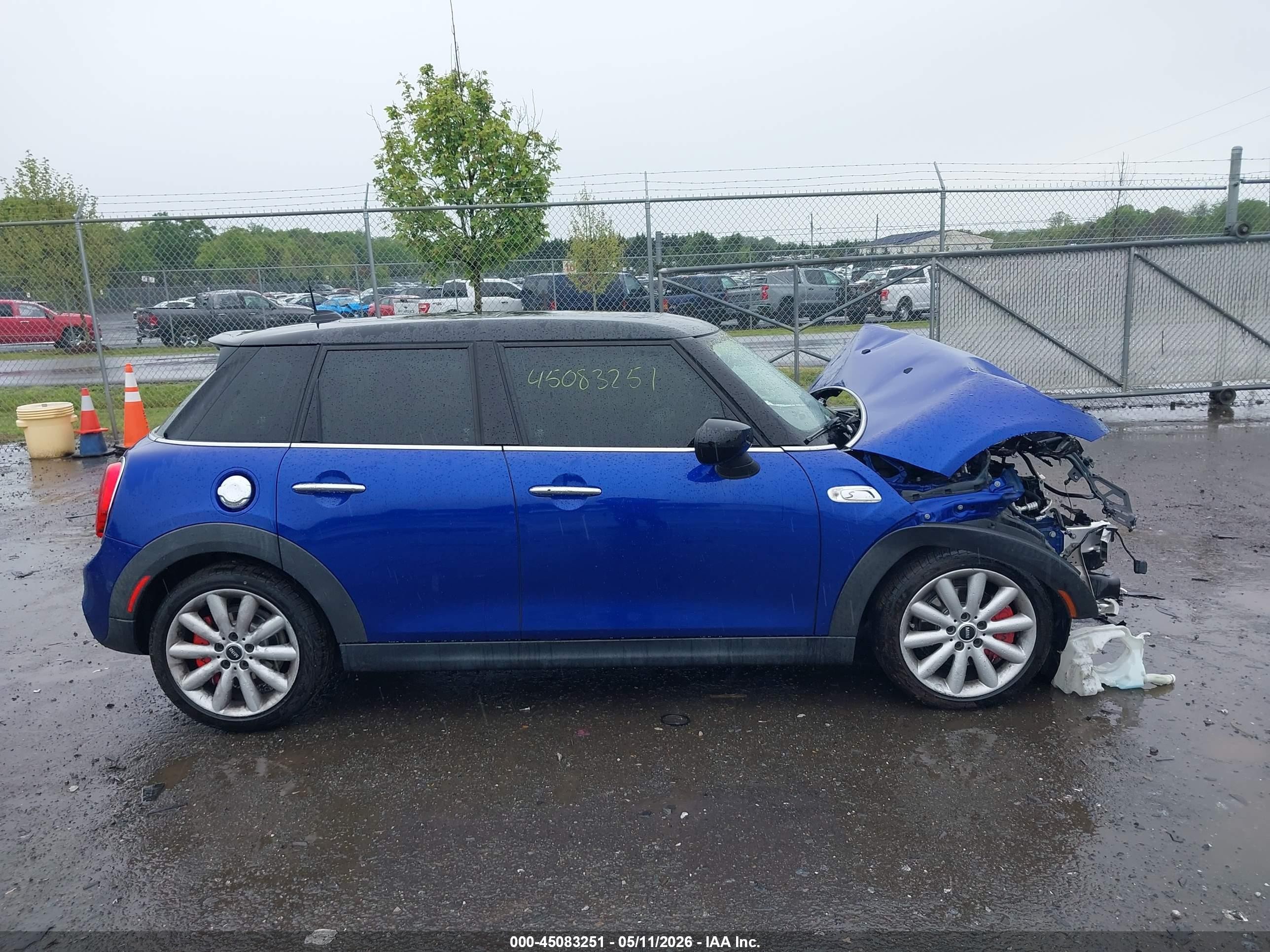 2020 Mini Hardtop Cooper S Blue vin: WMWXU9C07L2L85940