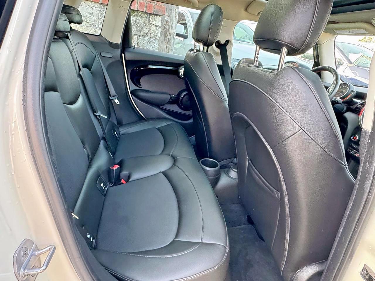 2020 Mini Cooper S White vin: WMWXU9C0XL2L64693