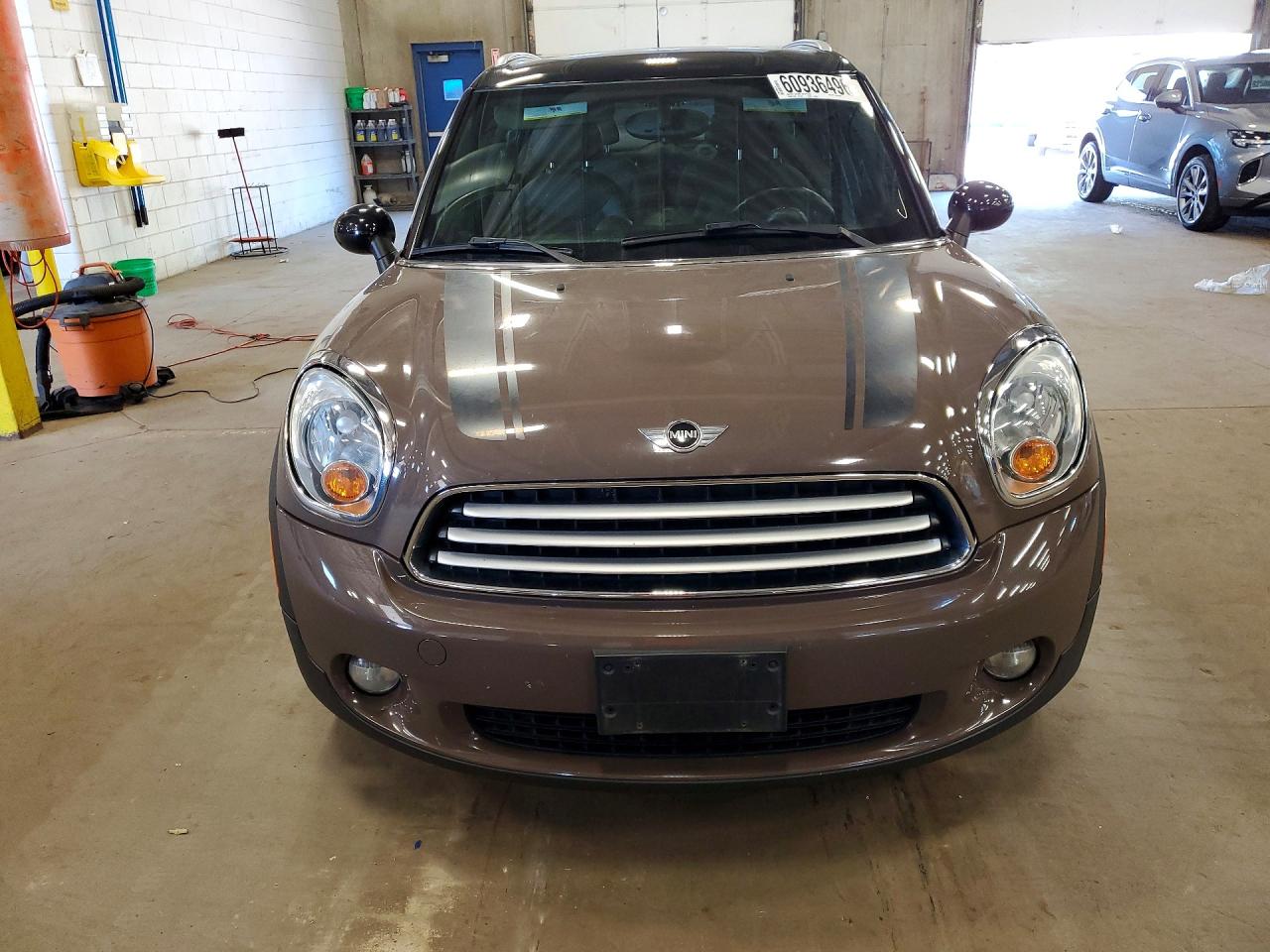 2012 Mini Cooper Brown vin: WMWZB3C50CWM03422