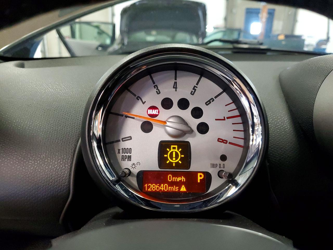 2012 Mini Cooper Brown vin: WMWZB3C50CWM03422