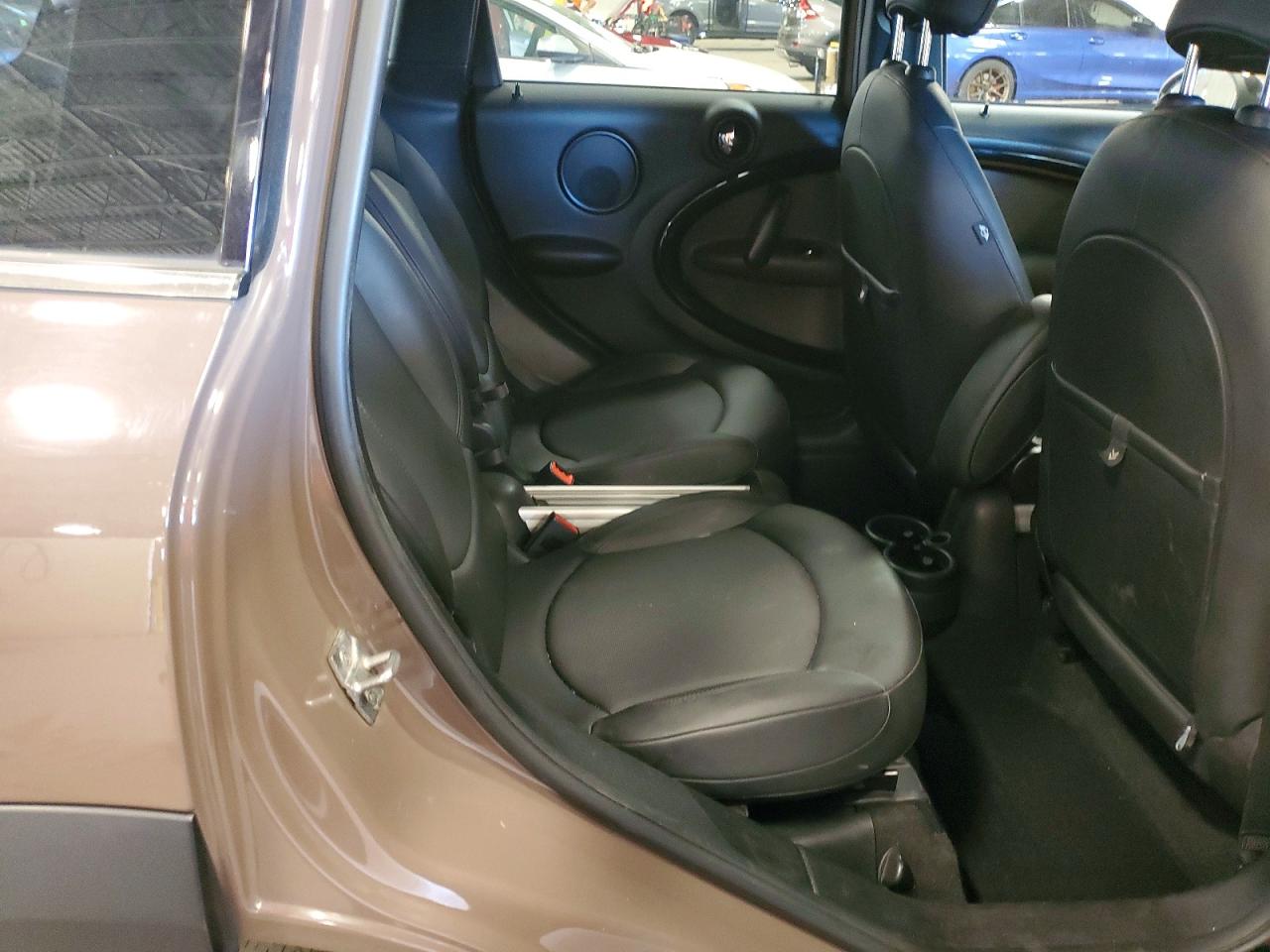 2012 Mini Cooper Brown vin: WMWZB3C50CWM03422