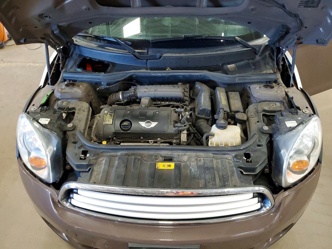 2012 Mini Cooper Brown vin: WMWZB3C50CWM03422