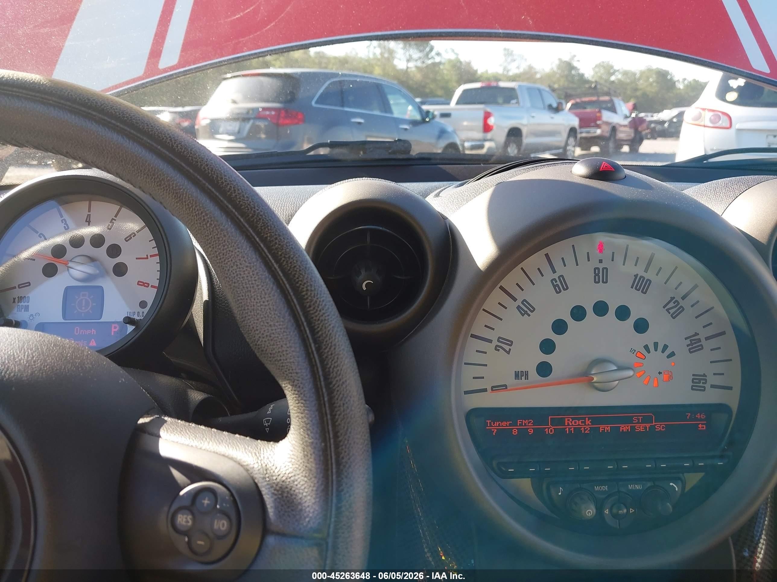 2012 Mini Cooper Countryman   Red vin: WMWZB3C50CWM04487
