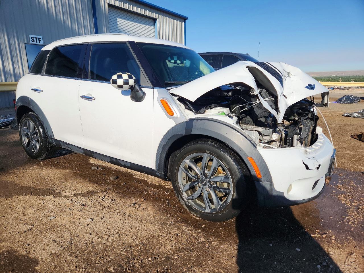 2012 Mini Cooper Countryman White vin: WMWZB3C50CWM06983