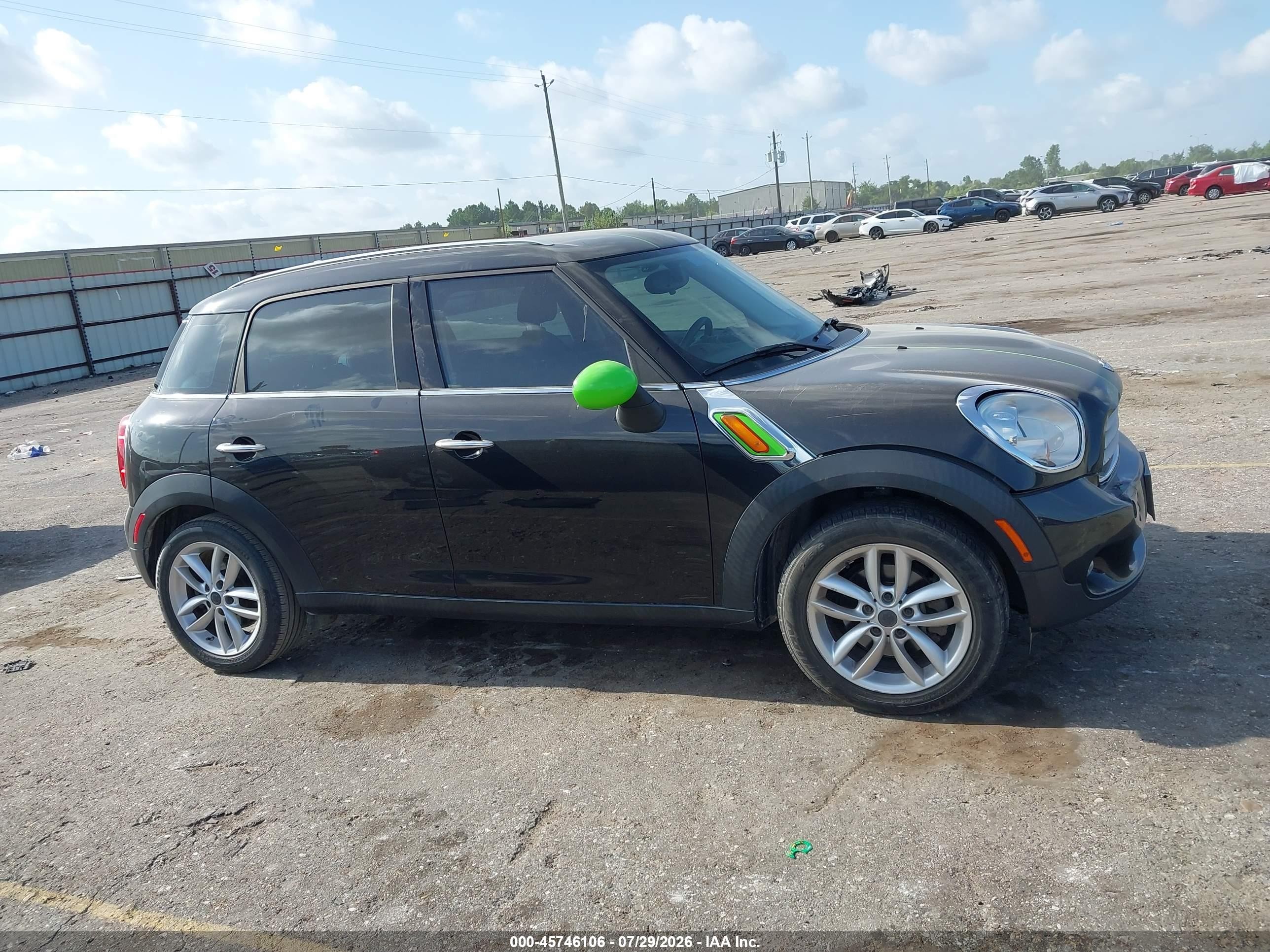 2014 Mini Countryman Cooper Gray vin: WMWZB3C50EWM32664
