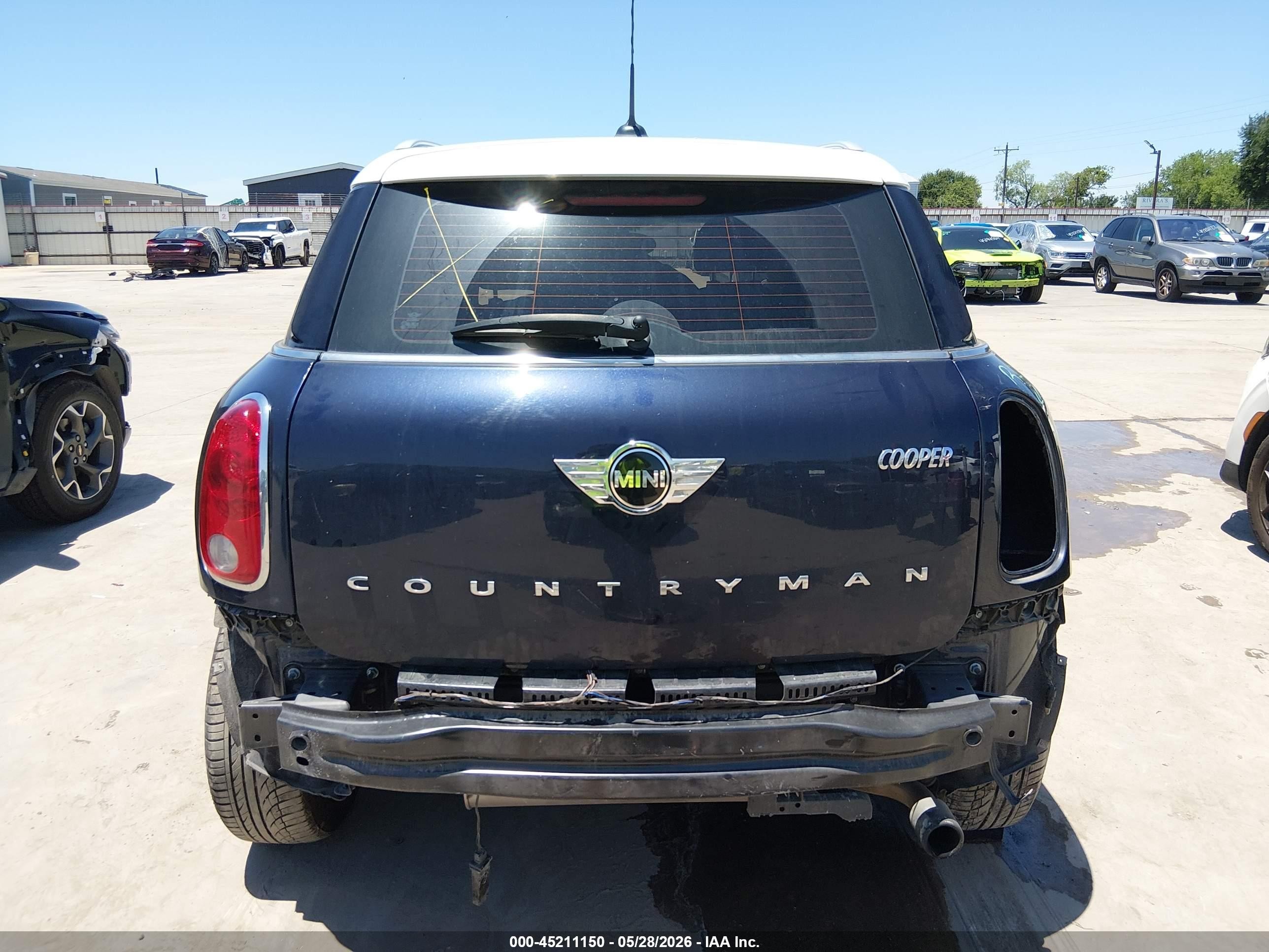 2014 Mini Countryman Cooper Dark Blue vin: WMWZB3C50EWR38334
