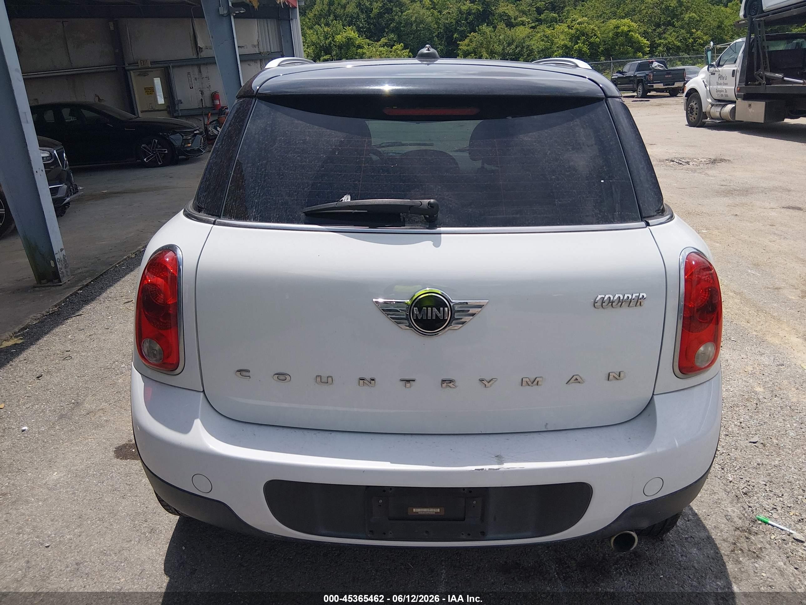 2015 Mini Countryman Cooper Белый vin: WMWZB3C50FWR46340