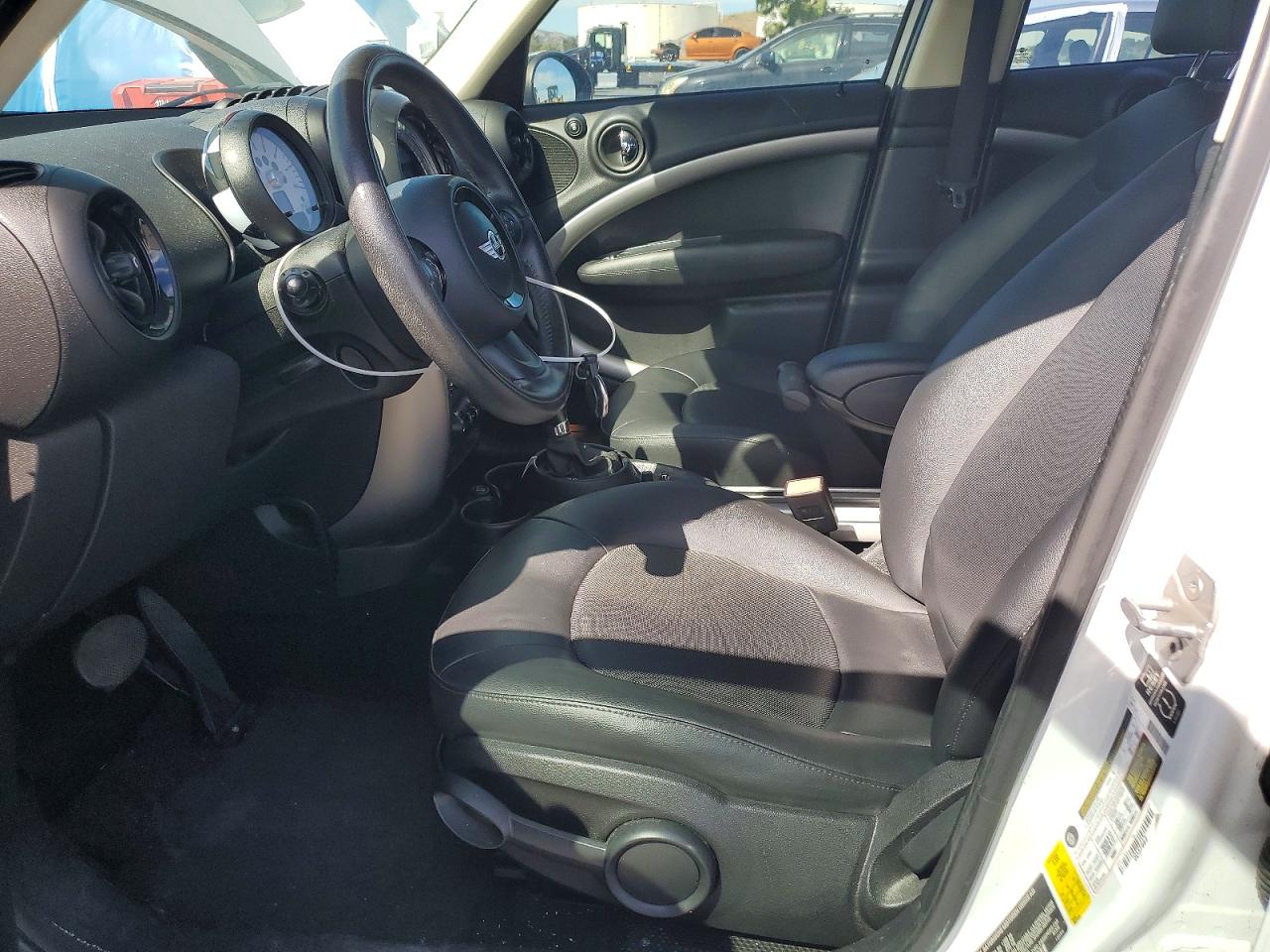 2013 Mini Cooper Countryman Two Tone vin: WMWZB3C51DWM07707