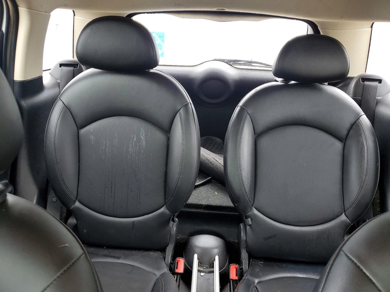 2012 Mini Cooper Countryman White vin: WMWZB3C52CWM03017