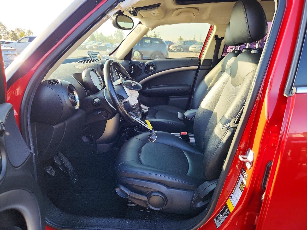2013 Mini Cooper Countryman Red vin: WMWZB3C52DWM31112