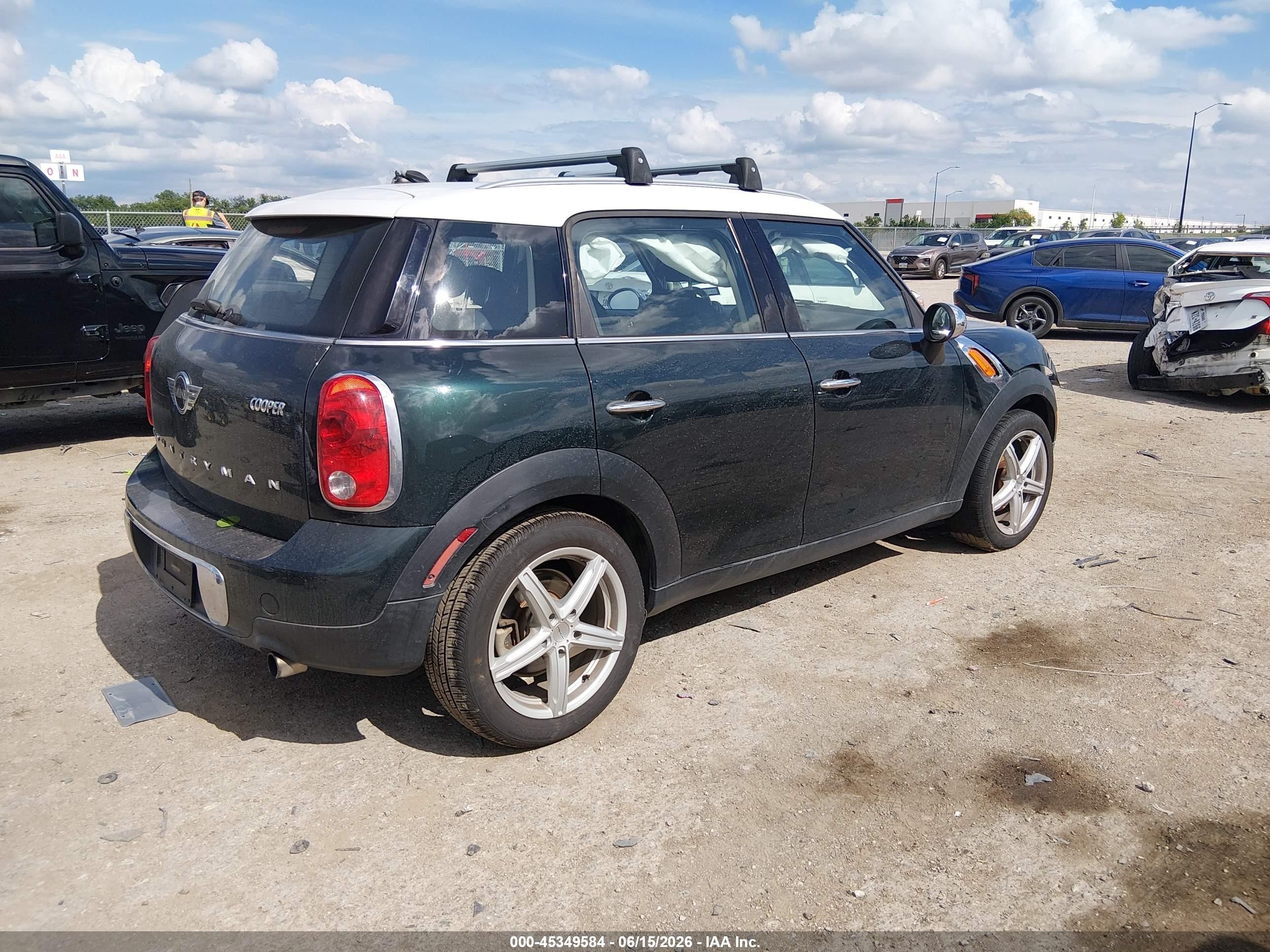 2014 Mini Countryman Cooper Green vin: WMWZB3C52EWR36584