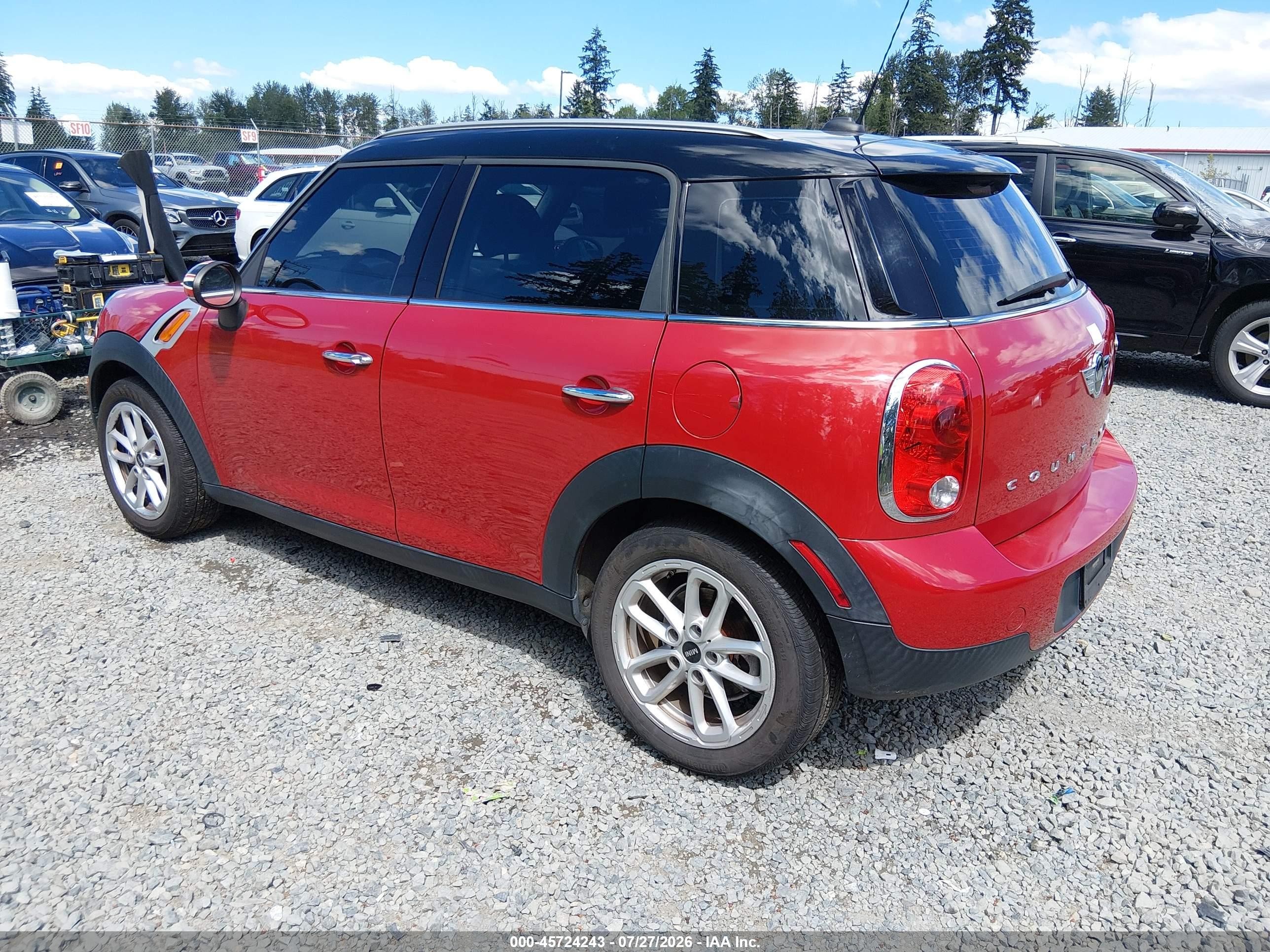 2015 Mini Countryman Cooper Красный vin: WMWZB3C52FWR44959