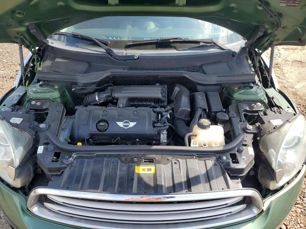 2015 Mini Cooper Countryman Green vin: WMWZB3C52FWR45755