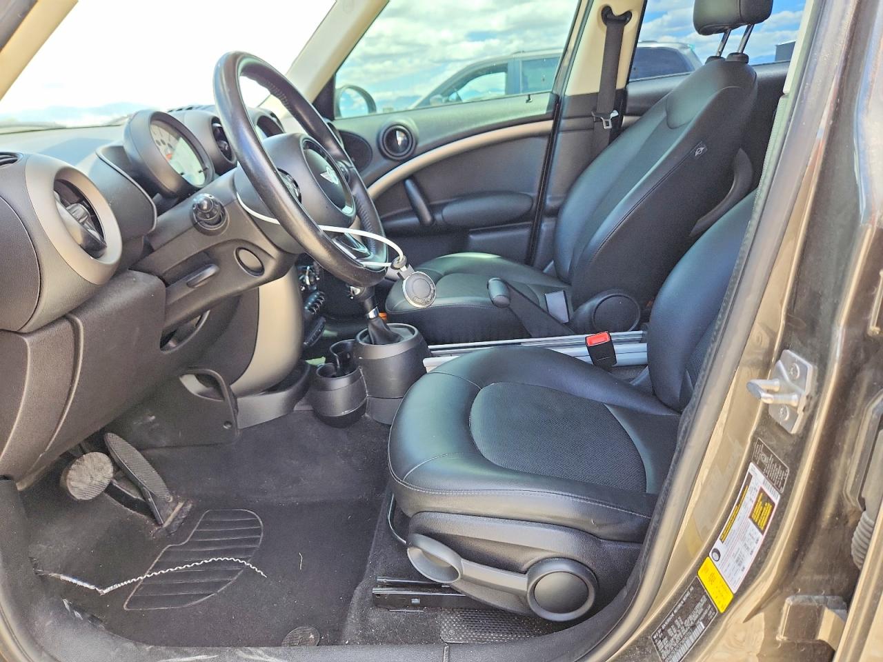 2012 Mini Cooper Countryman Charcoal vin: WMWZB3C53CWM03141