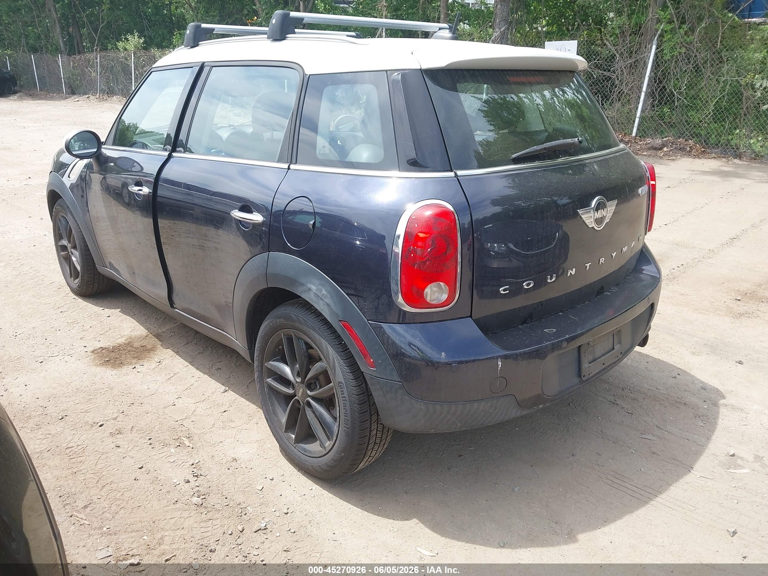 2013 Mini Countryman Cooper Blue vin: WMWZB3C53DWR35832