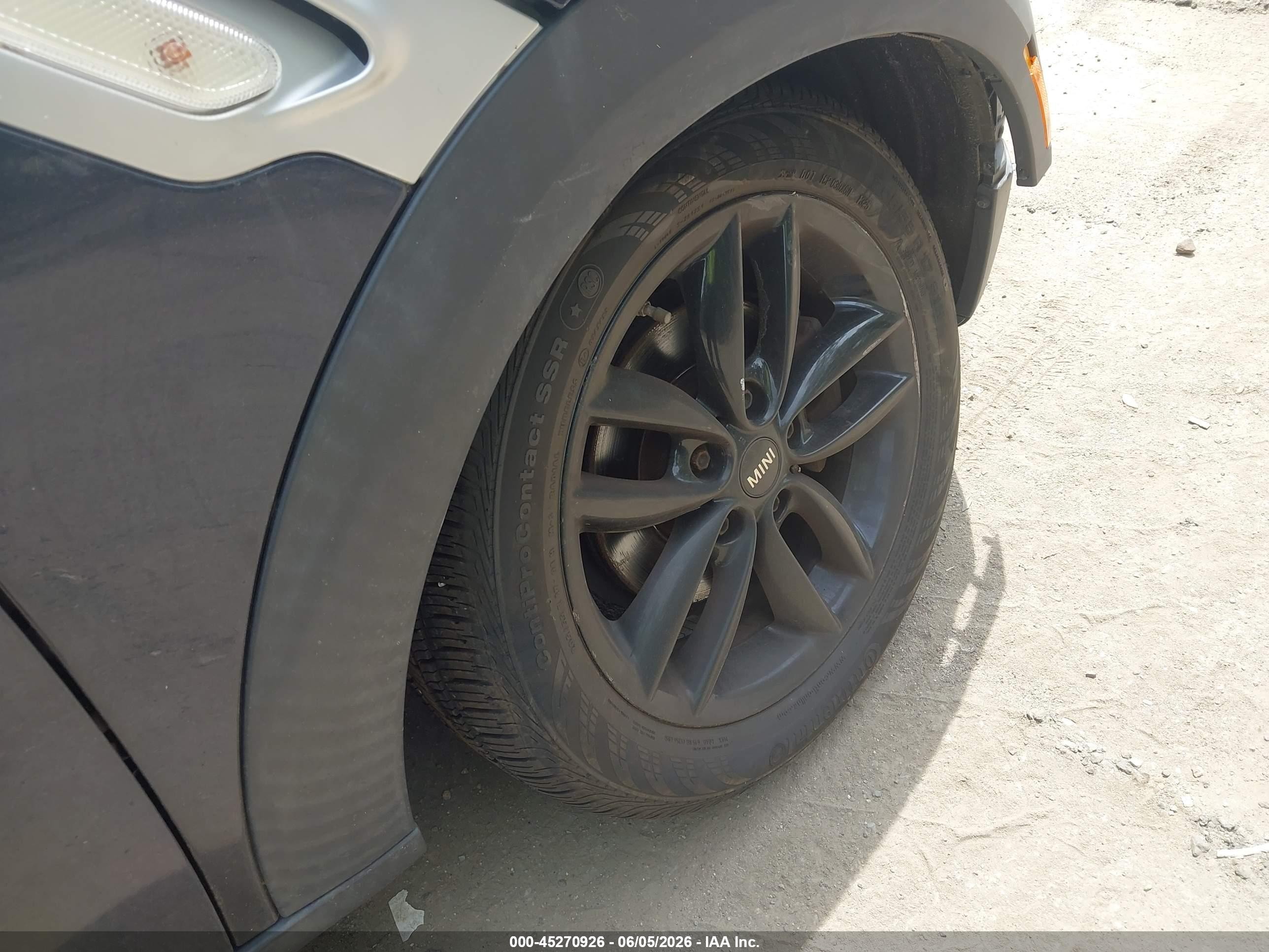 2013 Mini Countryman Cooper Blue vin: WMWZB3C53DWR35832