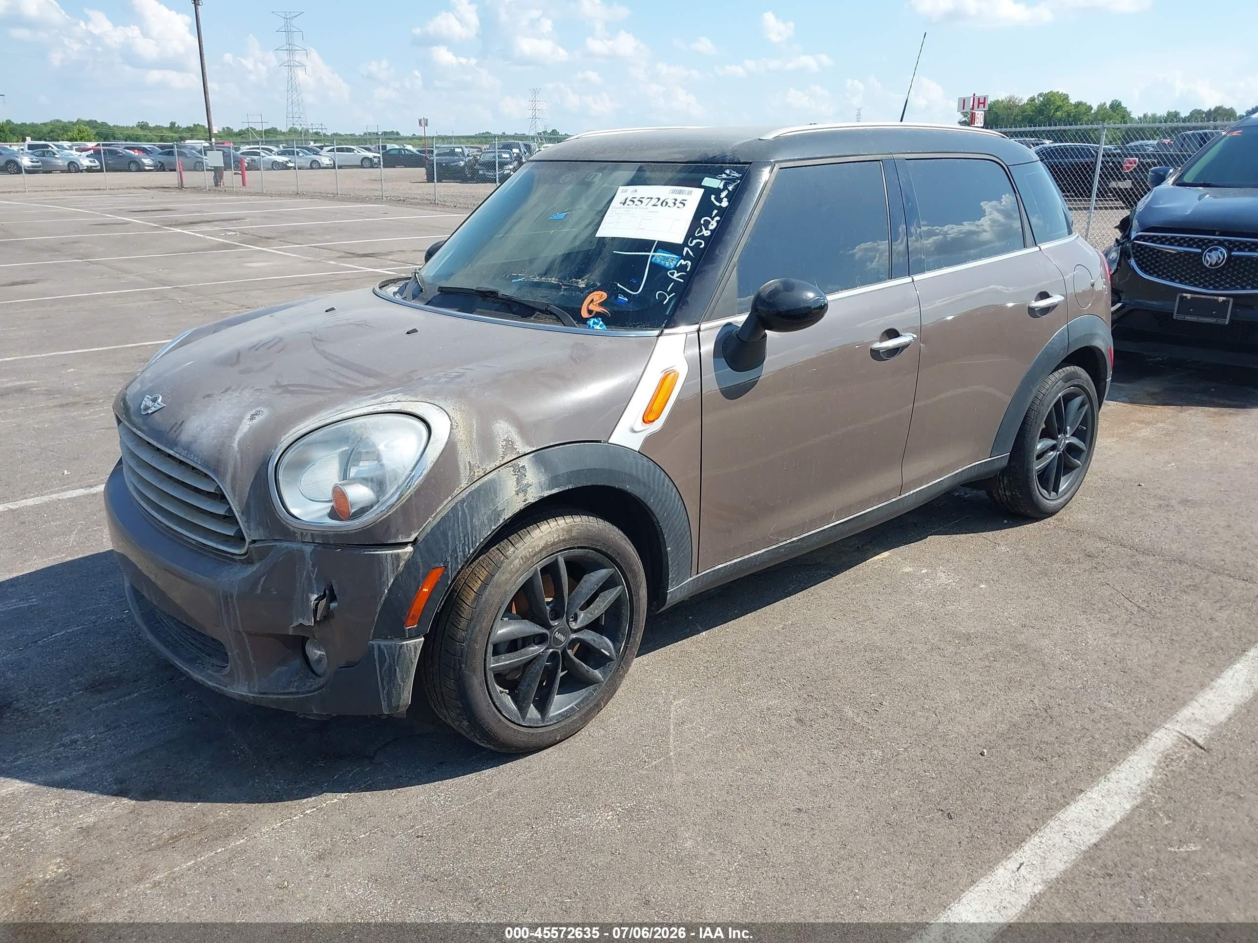 2014 Mini Countryman Cooper Brown vin: WMWZB3C53EWR37582