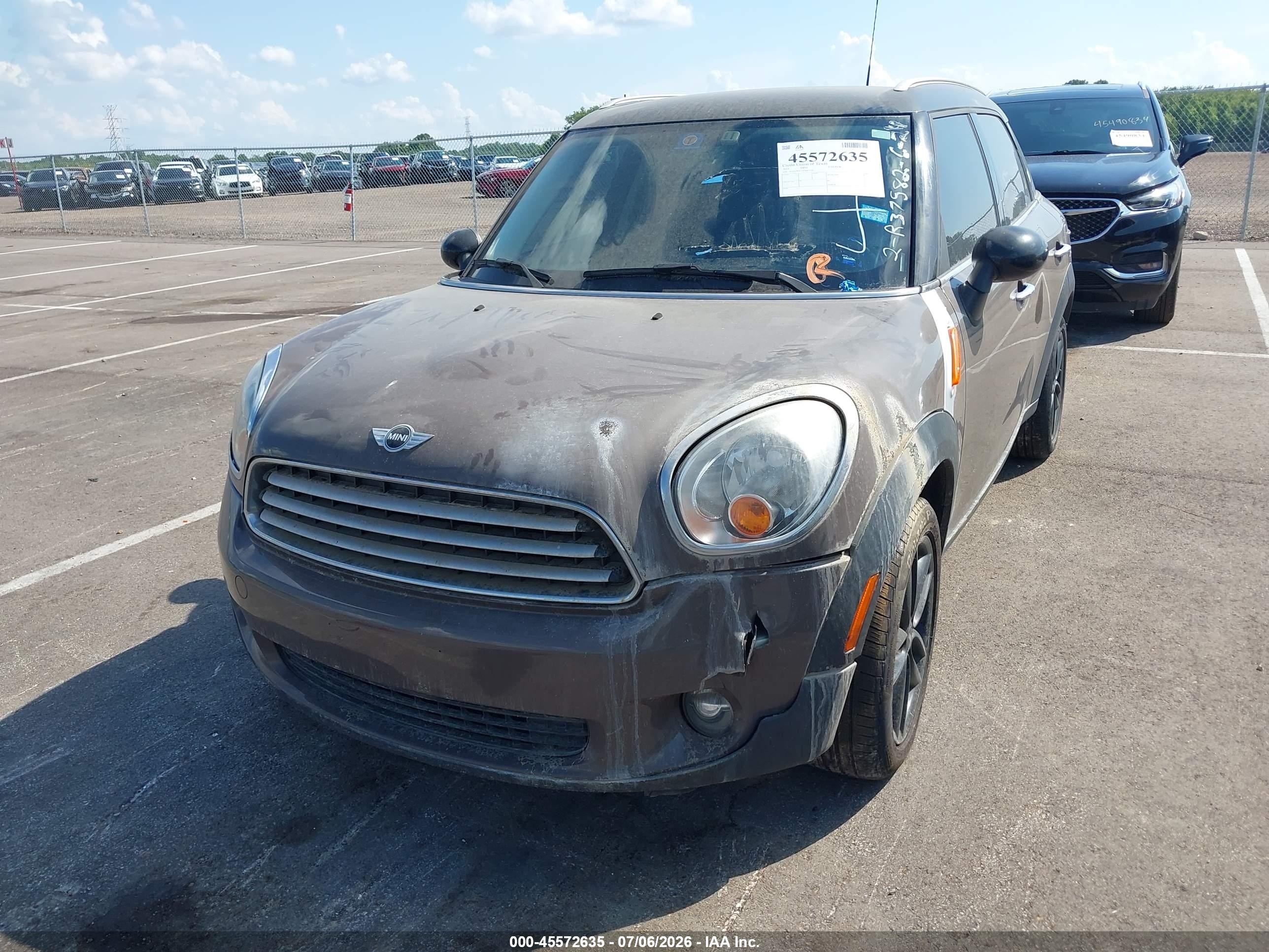 2014 Mini Countryman Cooper Brown vin: WMWZB3C53EWR37582
