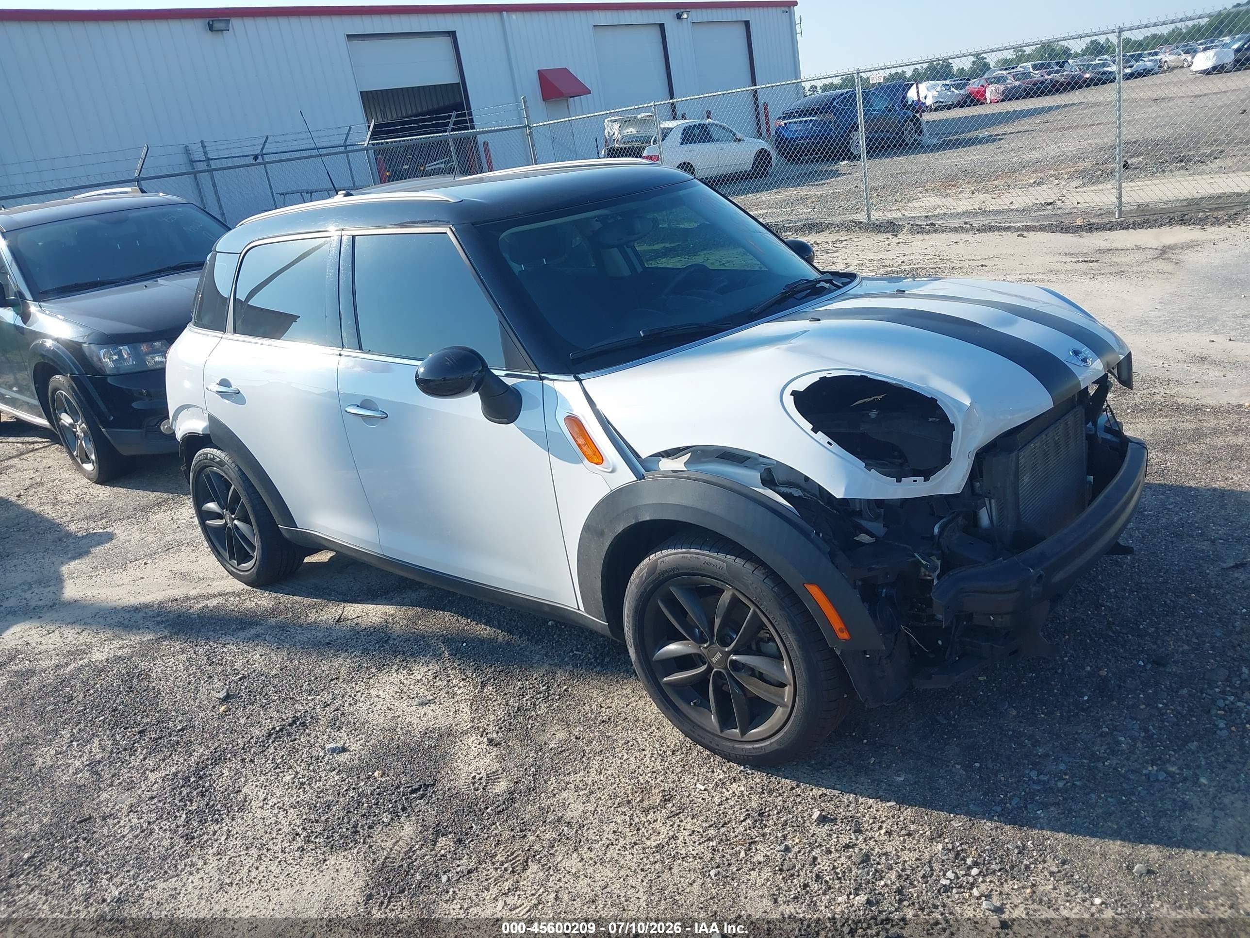 2014 Mini Countryman Cooper Белый vin: WMWZB3C53EWR39025