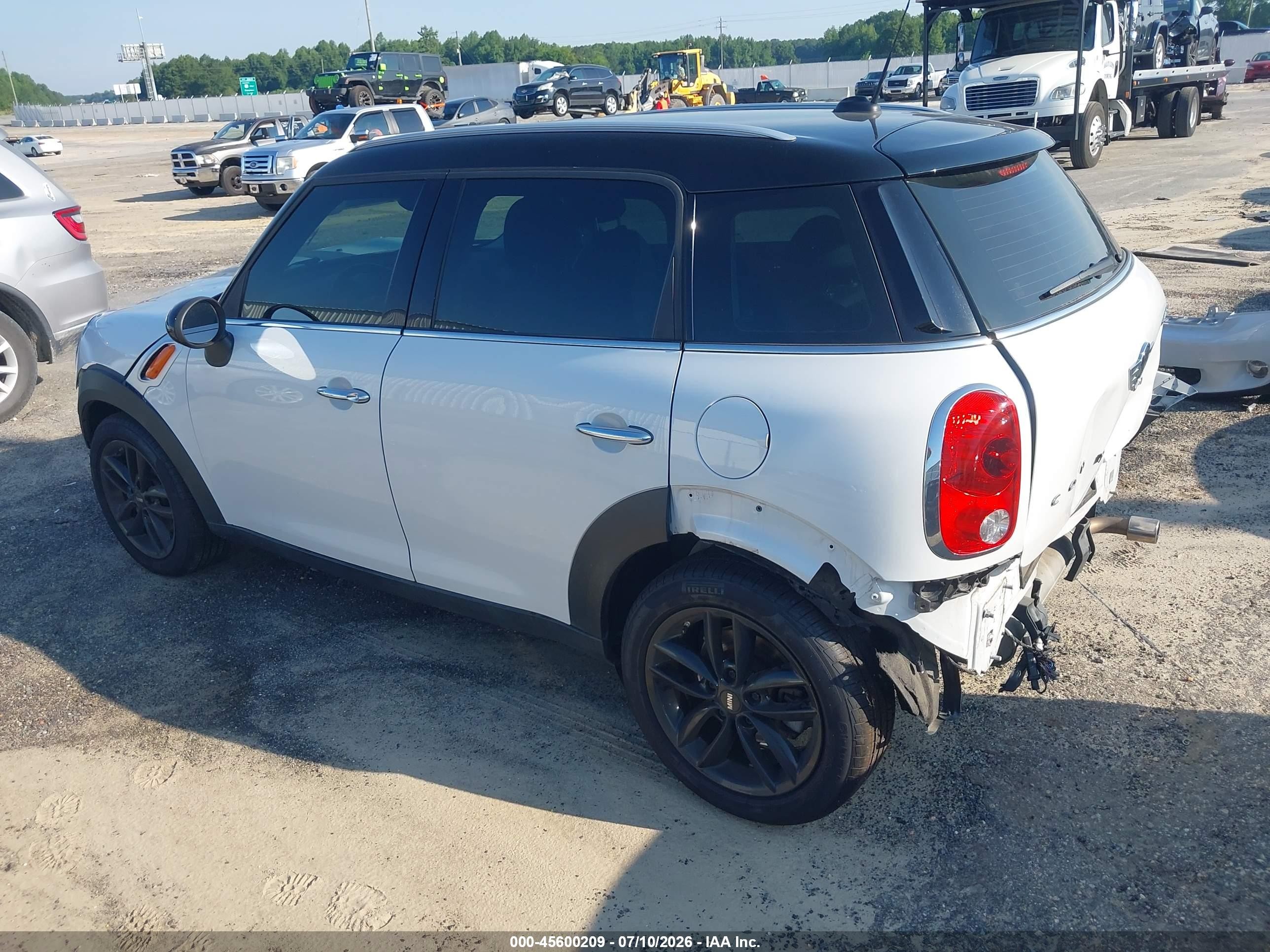 2014 Mini Countryman Cooper Белый vin: WMWZB3C53EWR39025