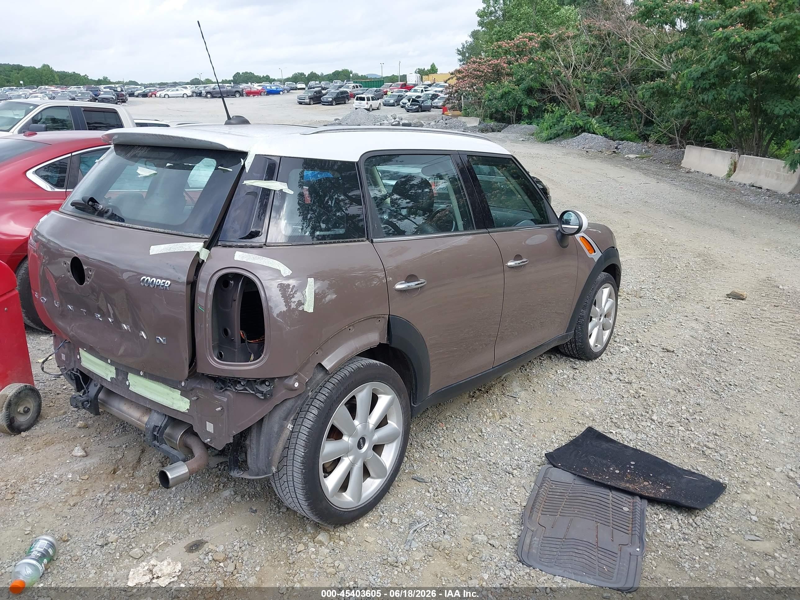 2015 Mini Countryman Cooper Brown vin: WMWZB3C54FWR42940