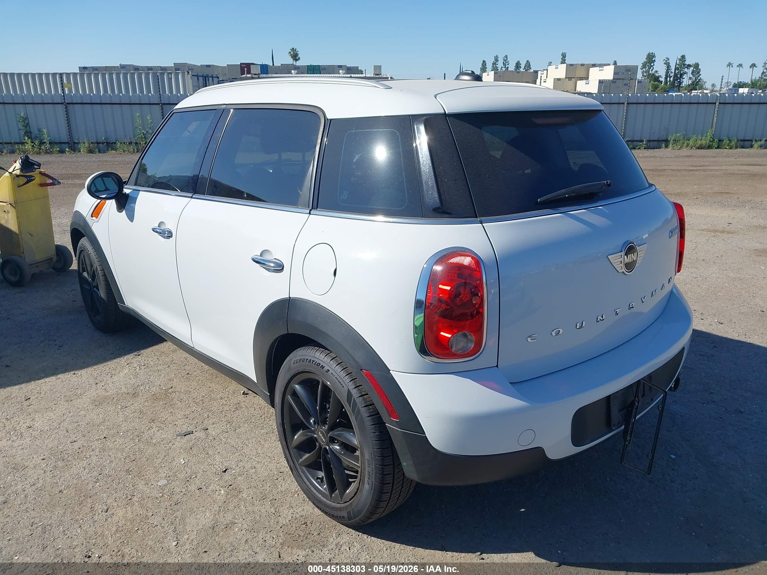 2013 Mini Countryman Cooper Белый vin: WMWZB3C55DWR35475
