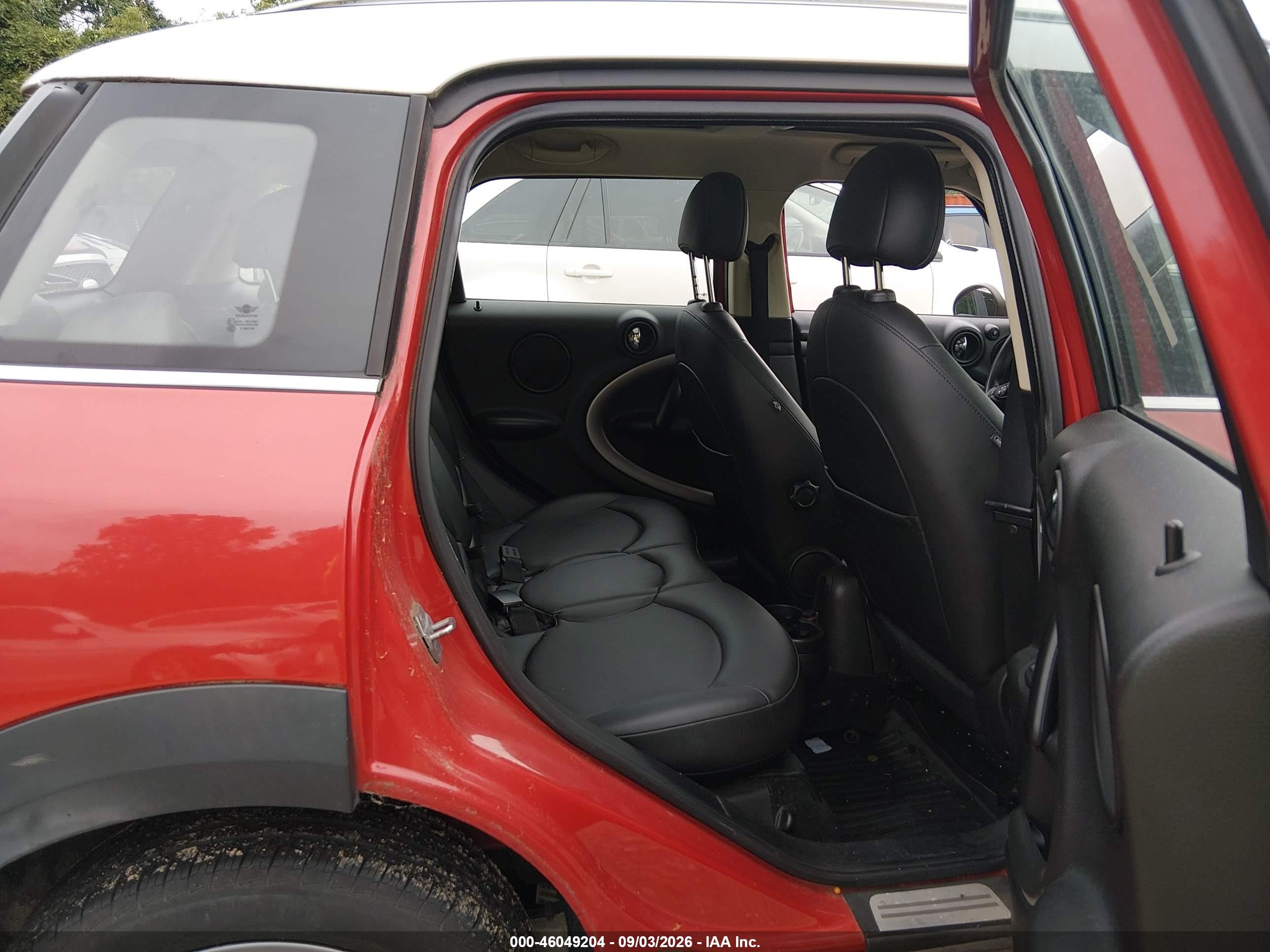 2014 Mini Cooper Countryman Cooper (m6) Red vin: WMWZB3C55EWR36983