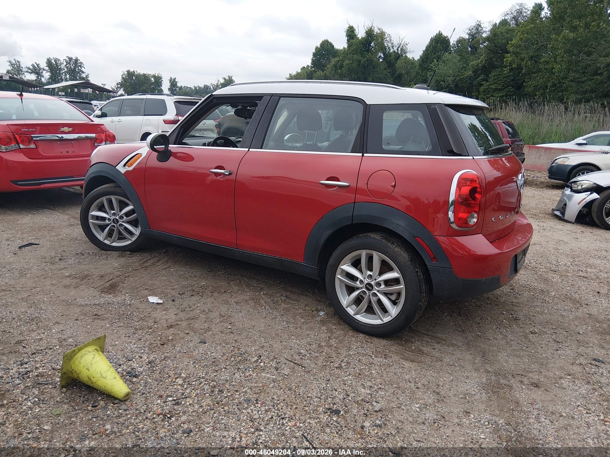 2014 Mini Cooper Countryman Cooper (m6) Red vin: WMWZB3C55EWR36983