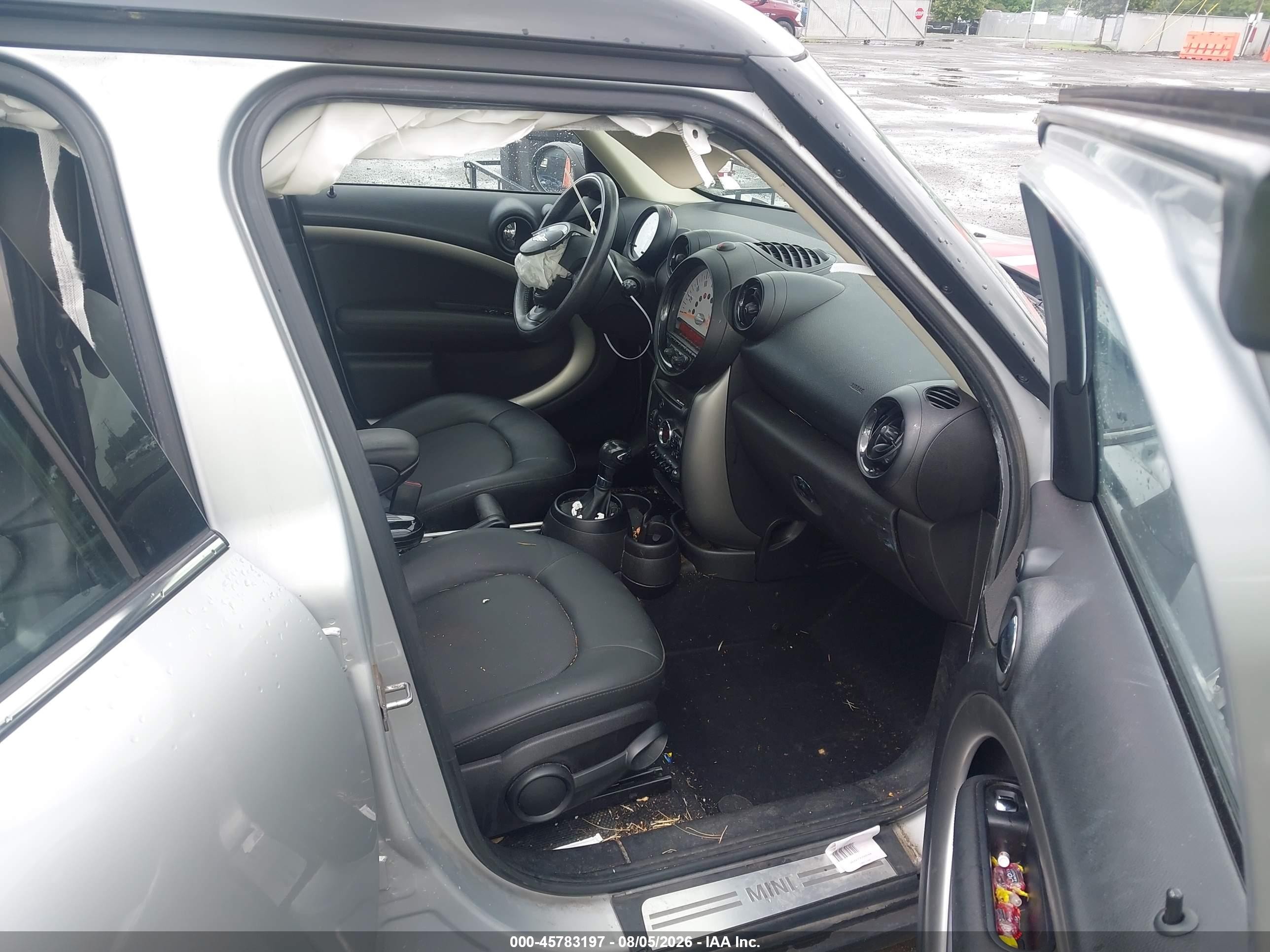 2014 Mini Countryman Cooper Silver vin: WMWZB3C55EWR38183