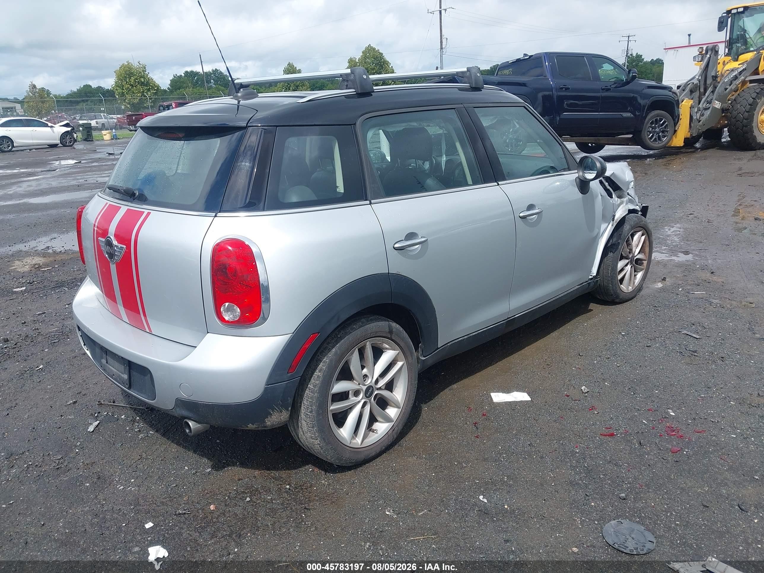 2014 Mini Countryman Cooper Silver vin: WMWZB3C55EWR38183