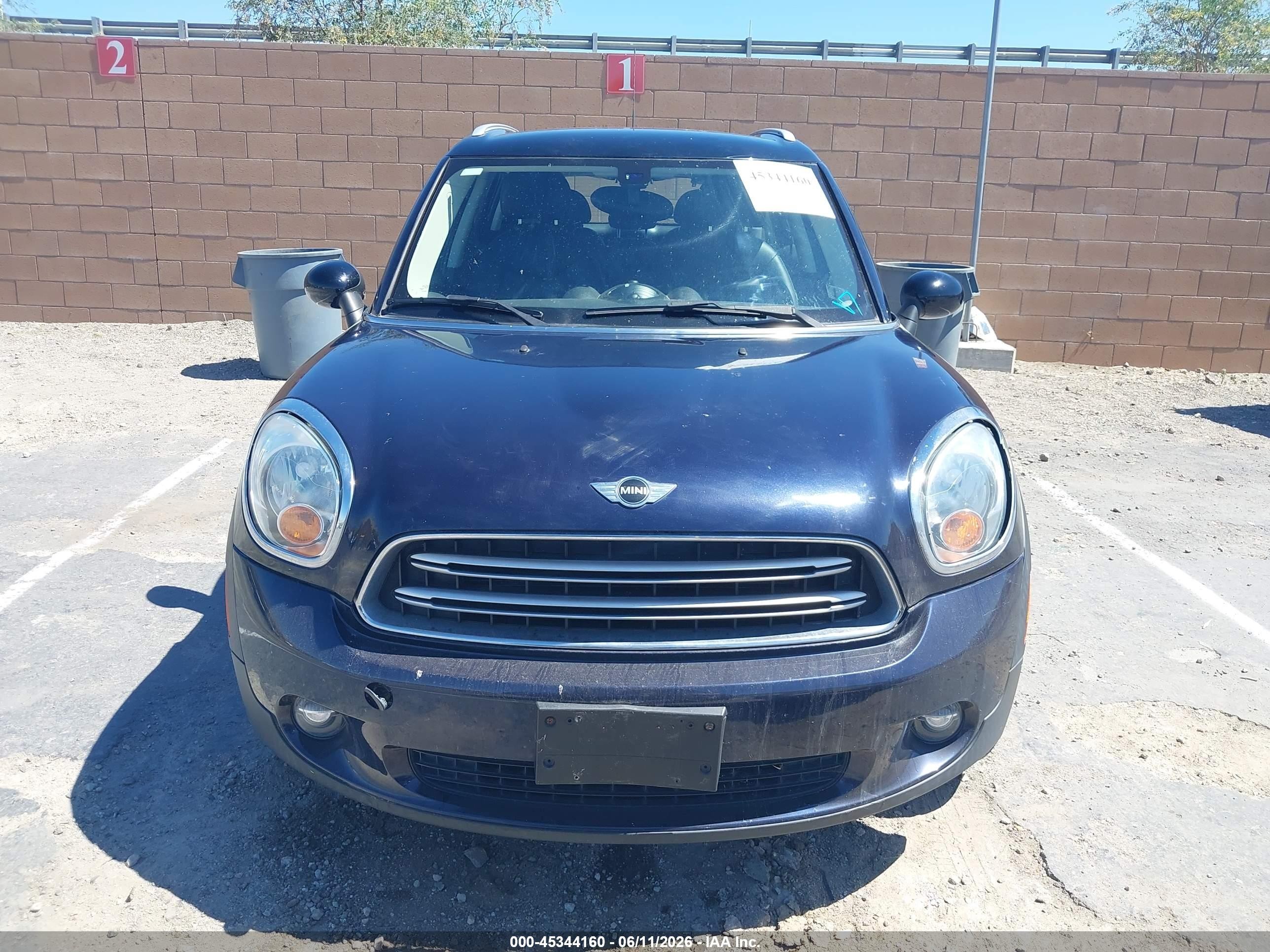 2015 Mini Countryman Cooper Blue vin: WMWZB3C55FWR44941