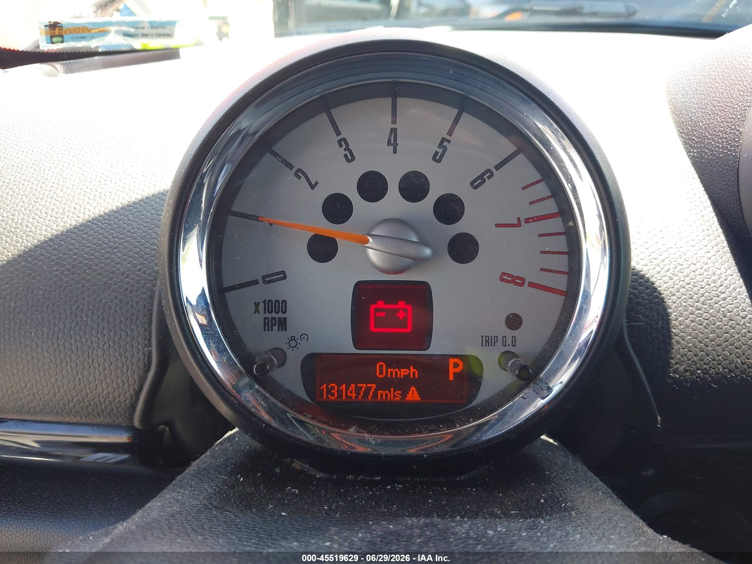 2011 Mini Cooper Countryman   Red vin: WMWZB3C56BWH94528